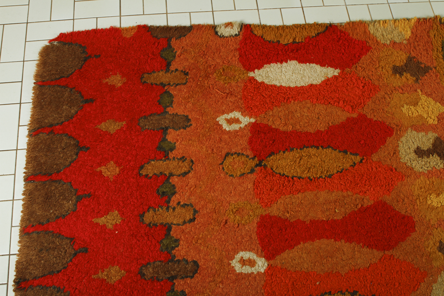 Cynthia Sargent Hooked "Bartok" Shag Rug