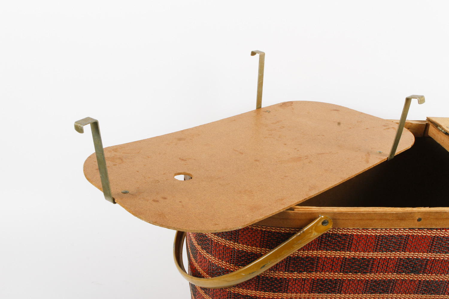 Vintage Wicker Picnic Basket With Canteens