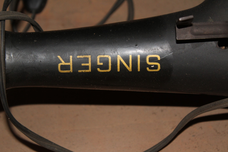 Vintage Singer Sewing Table With Built-in Sewing Machine