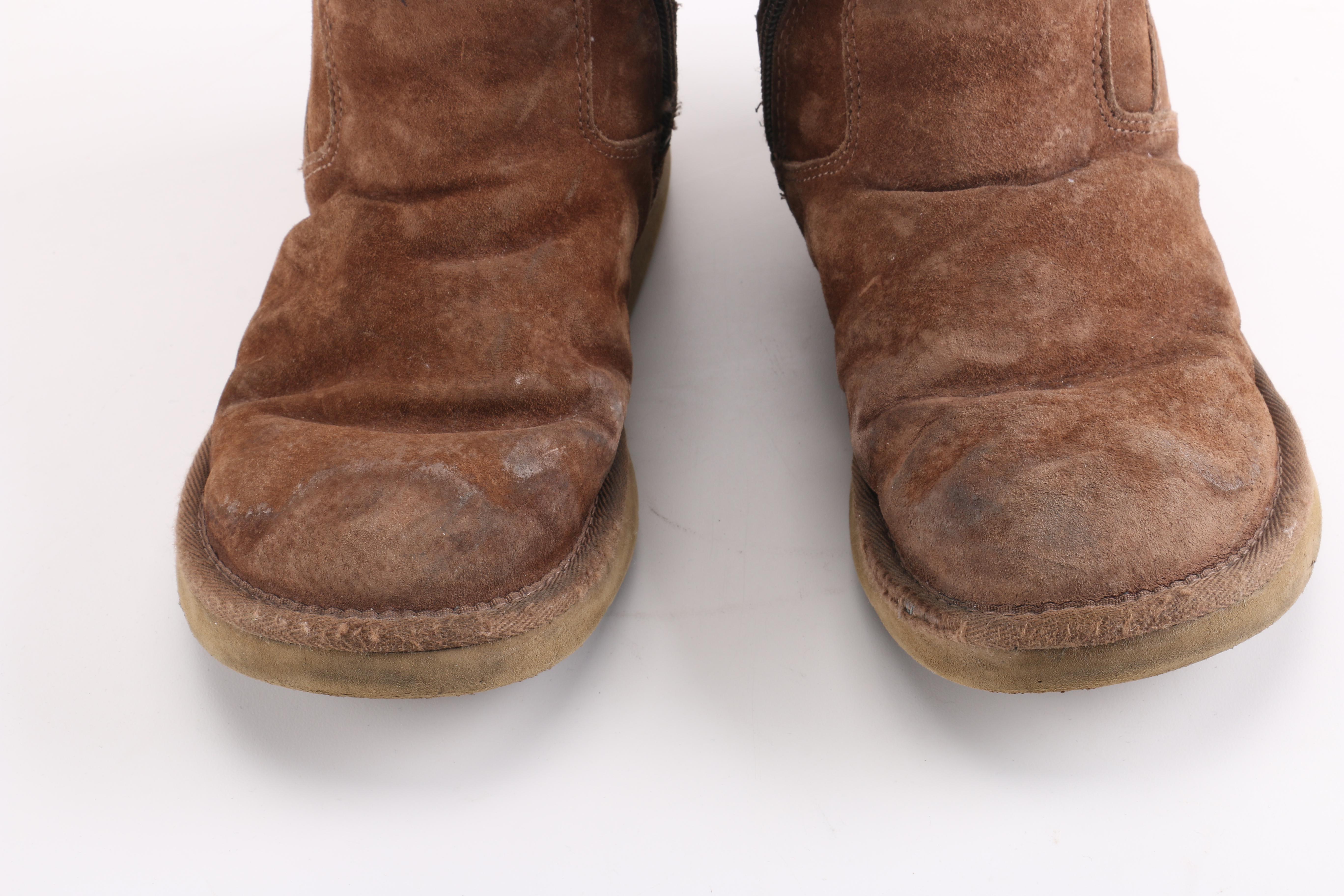Pairs of Women's Ugg Boots