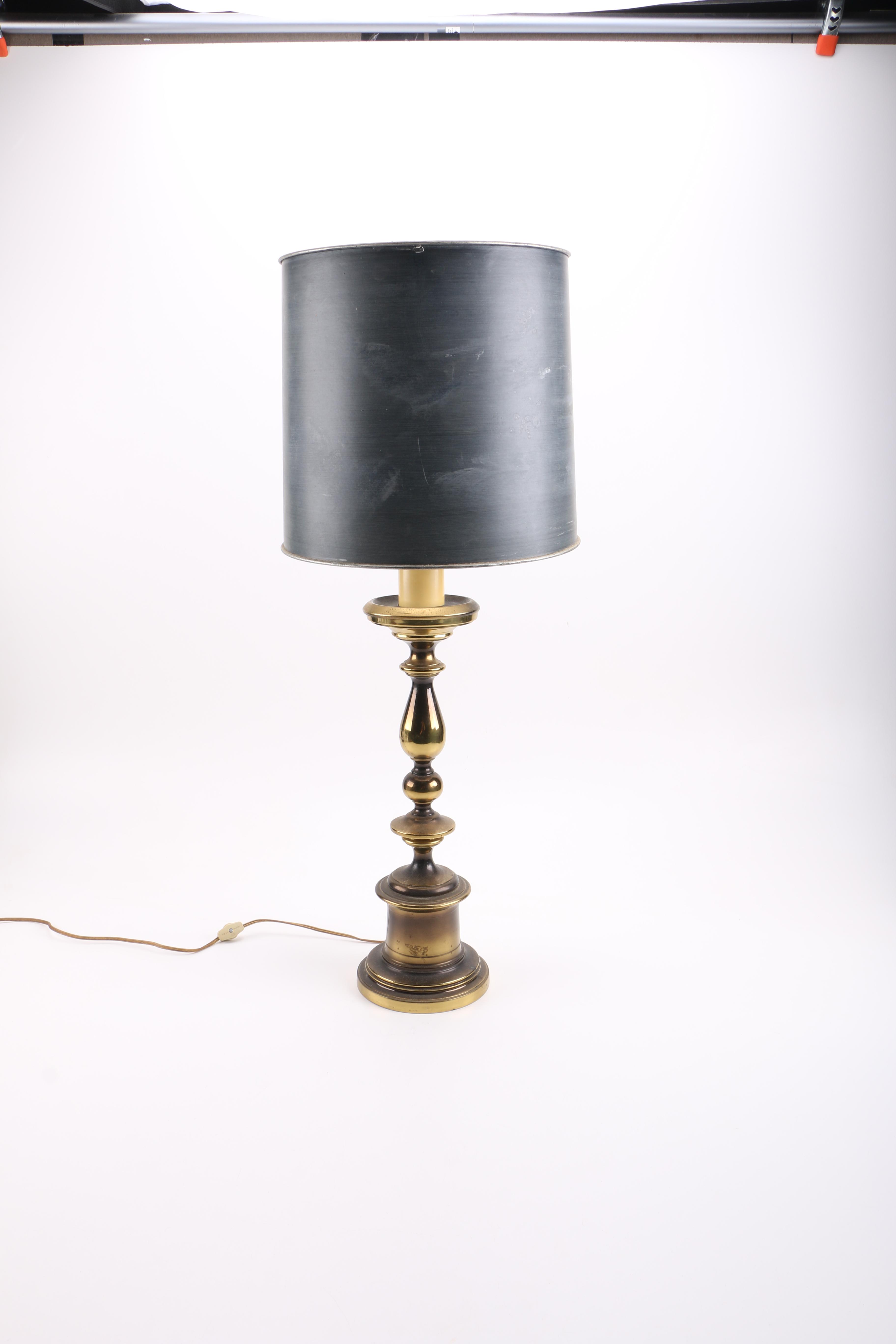 Spindle Brass Table Lamp
