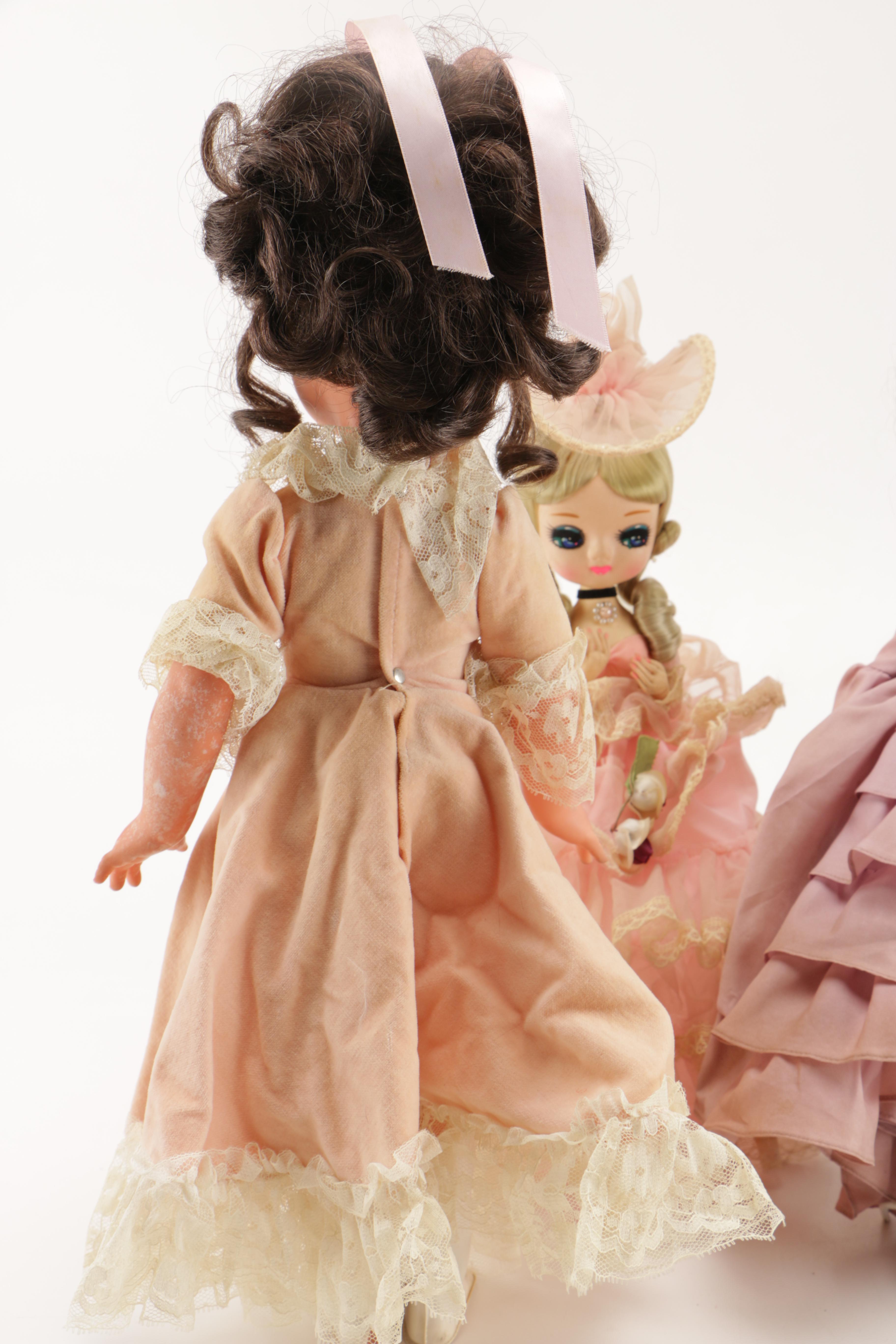 Vintage Dolls Including a Big Eye Style Bradley Doll