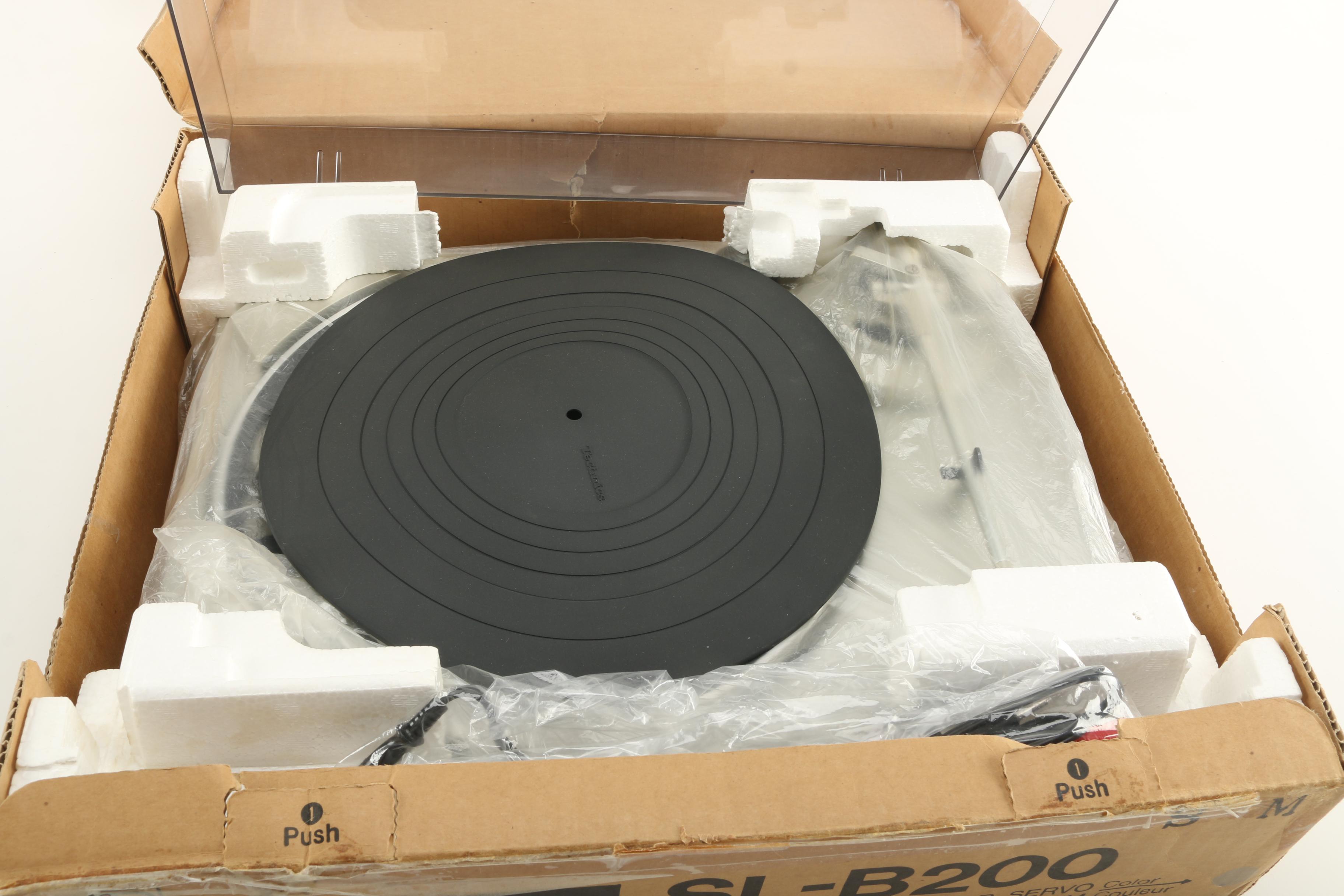 Technics Semi-Automatic Turntable