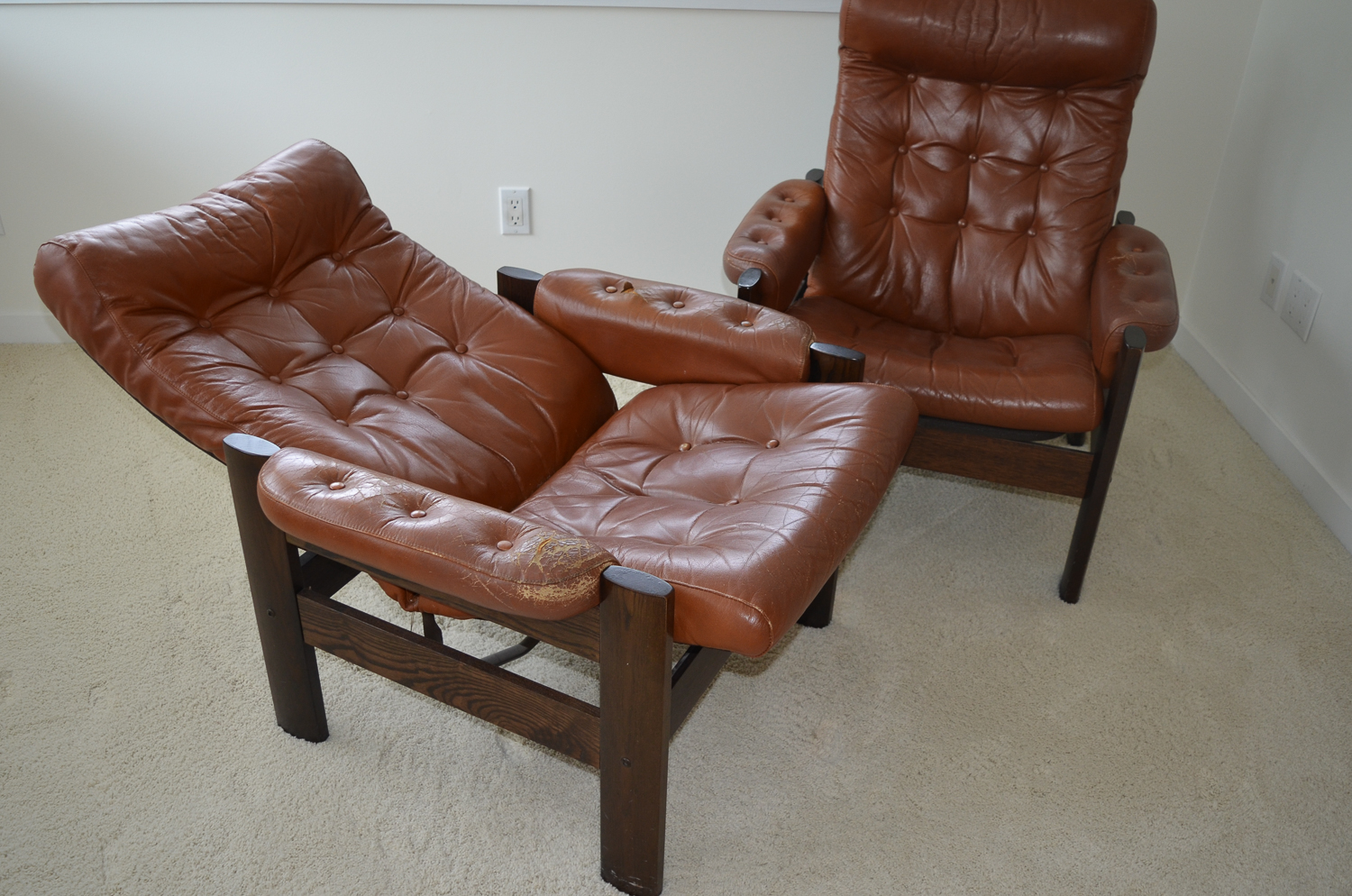 Danish Modern Leather Stressless Amigo Reclining Chair & Ottoman Grouping by Ekornes