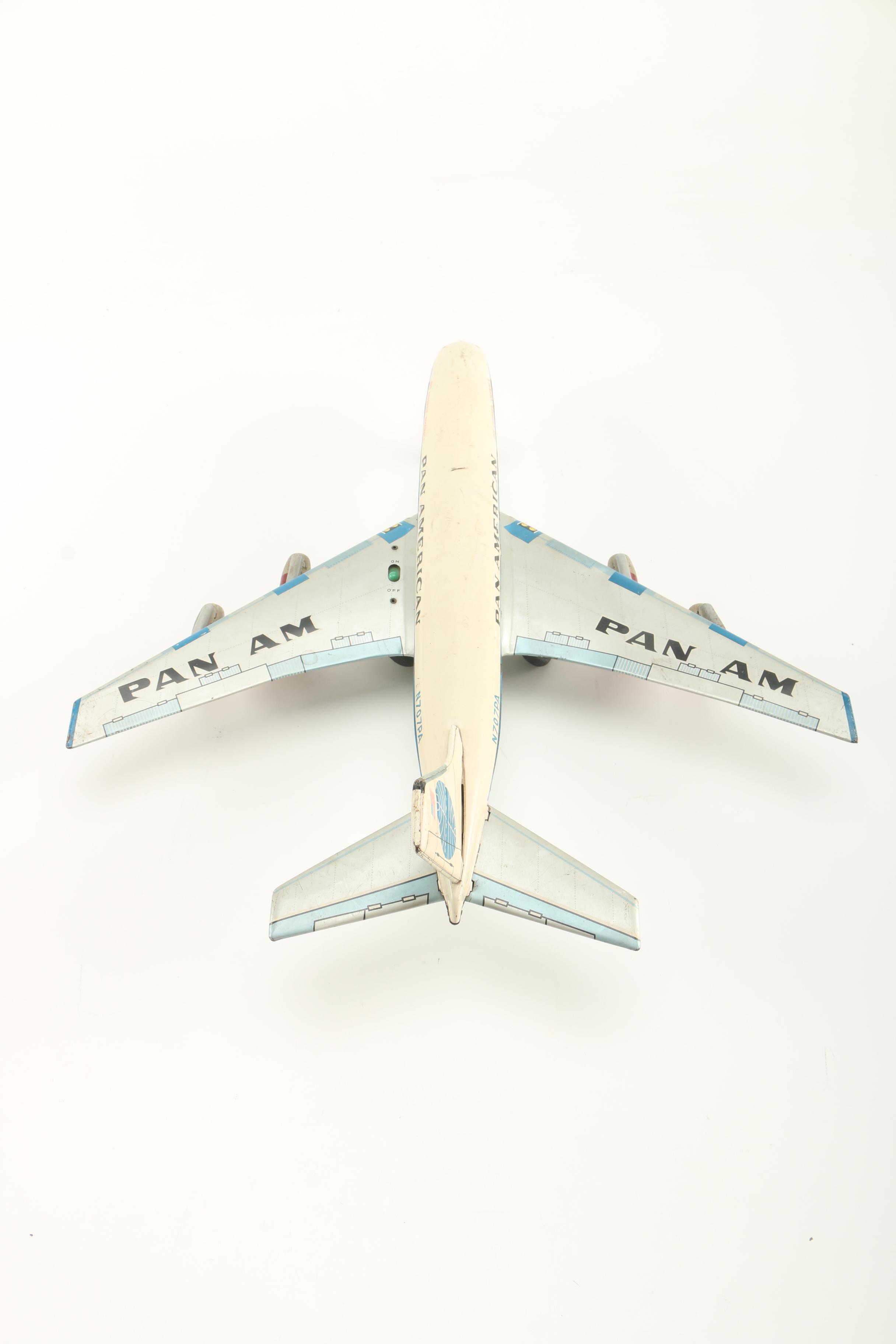 Vintage Pan American N707PA Boeing Passenger Plane Replica