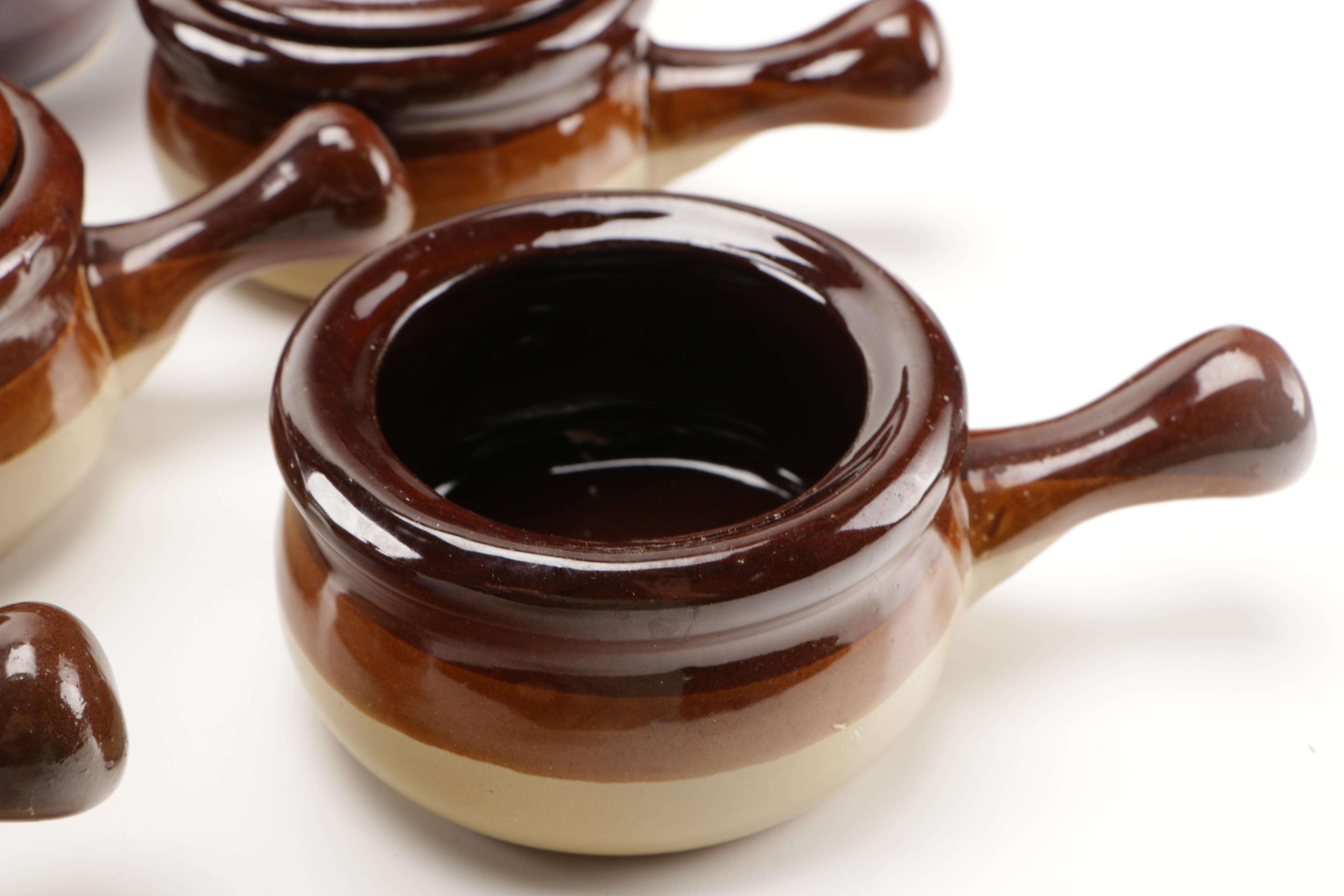 Large Collection of Hull and Monmouth Pottery Tableware