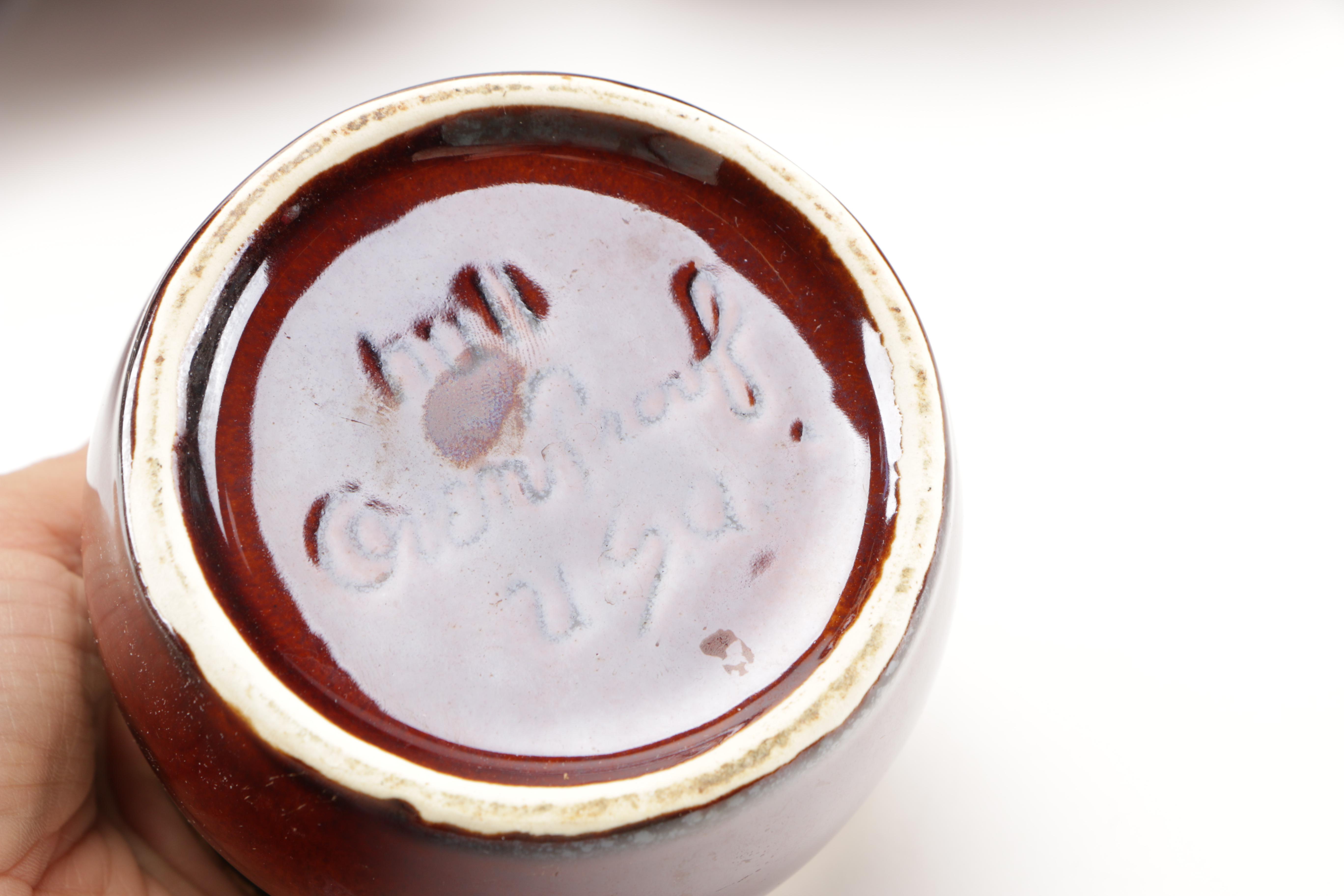 Large Collection of Hull and Monmouth Pottery Tableware