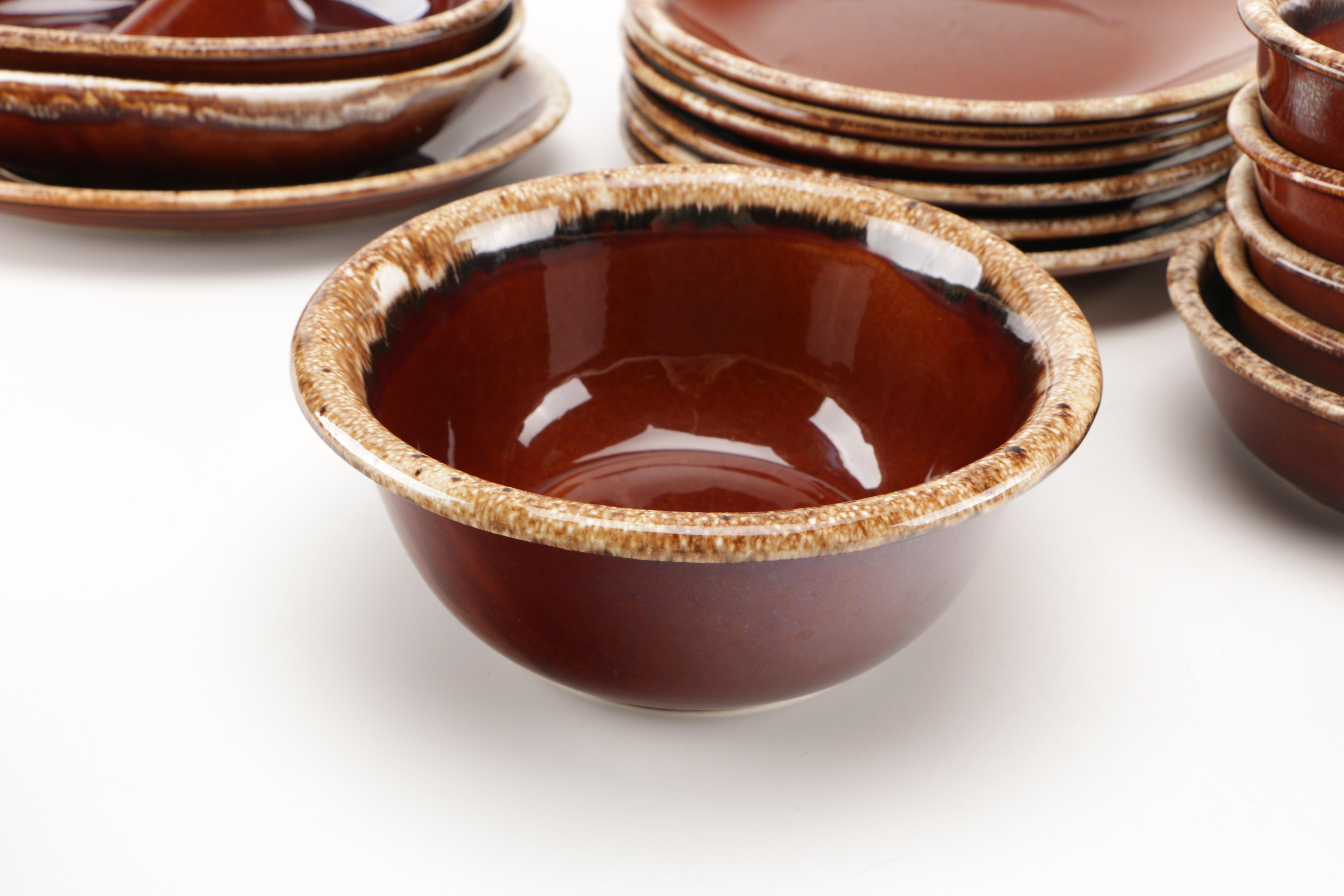 Large Collection of Hull and Monmouth Pottery Tableware