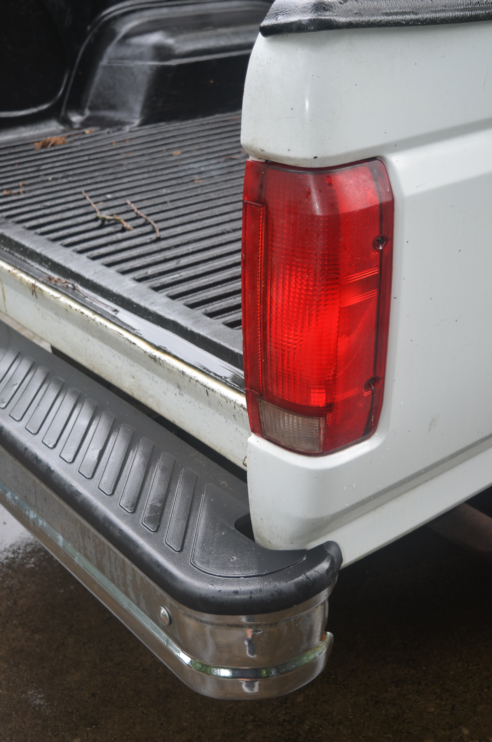 1994 Ford F150 XL Pickup Truck