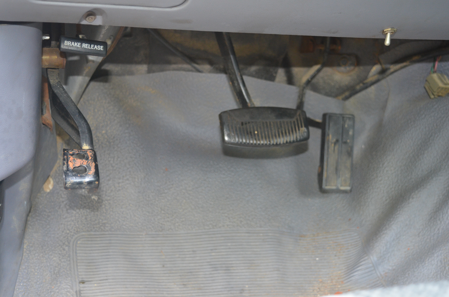 1994 Ford F150 XL Pickup Truck