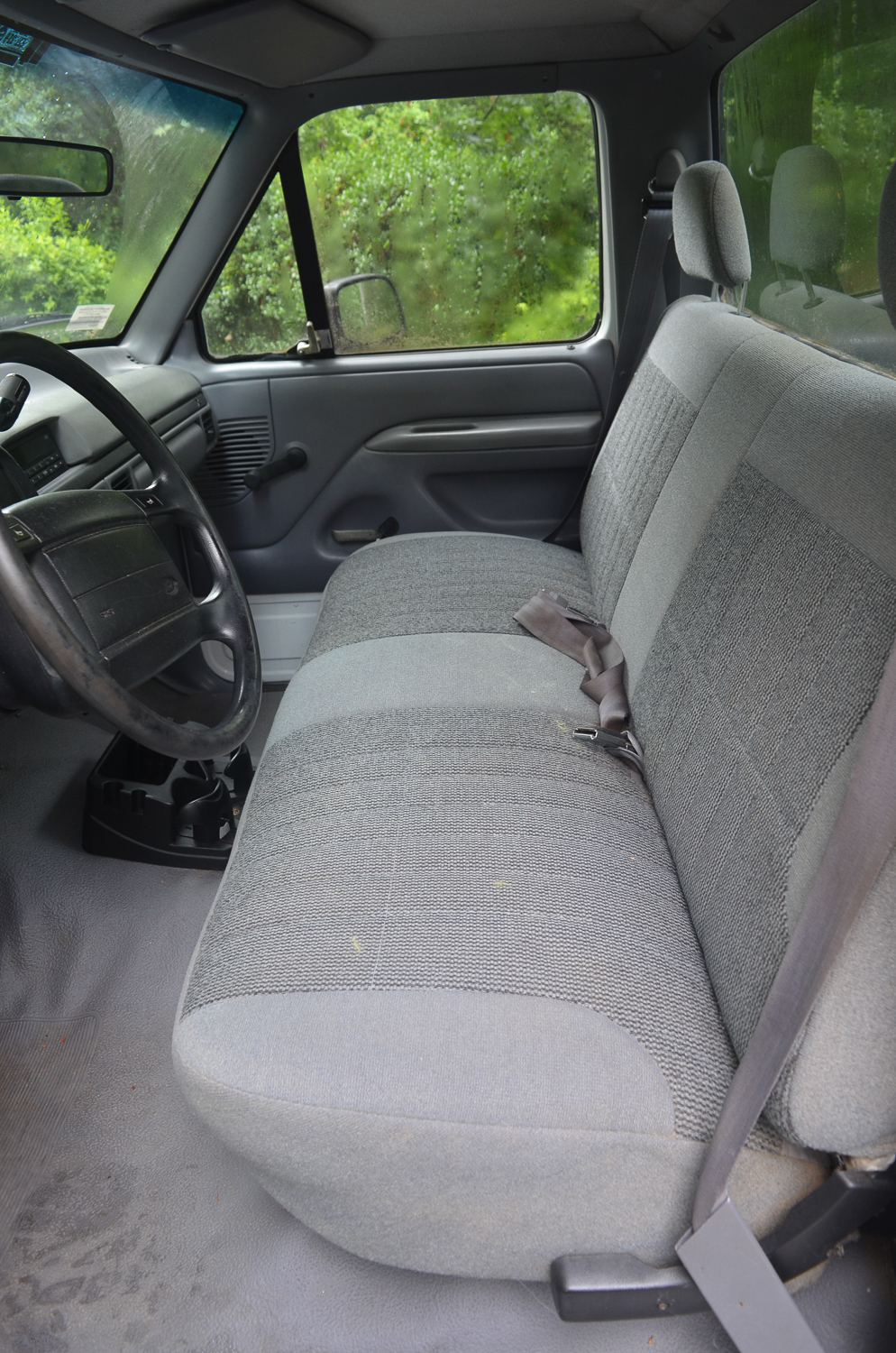 1994 Ford F150 XL Pickup Truck