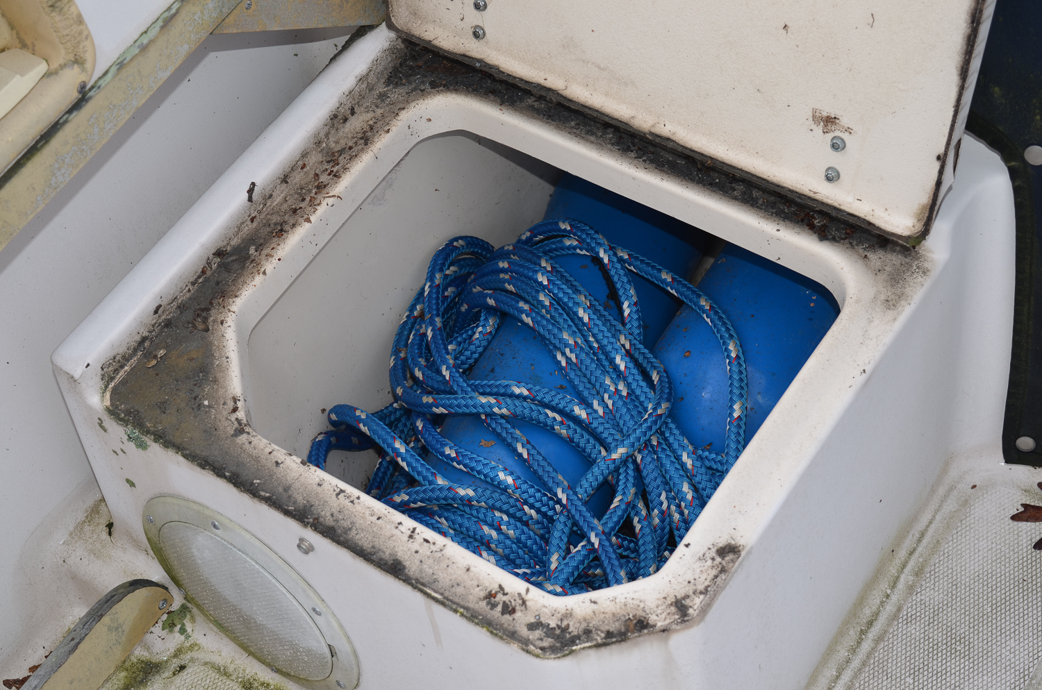 1990s Grady-White Adventure 208 Boat with Yamaha "V6 175" Motor and Trailer