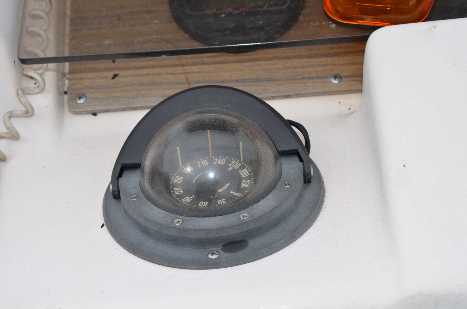 1990s Grady-White Adventure 208 Boat with Yamaha "V6 175" Motor and Trailer