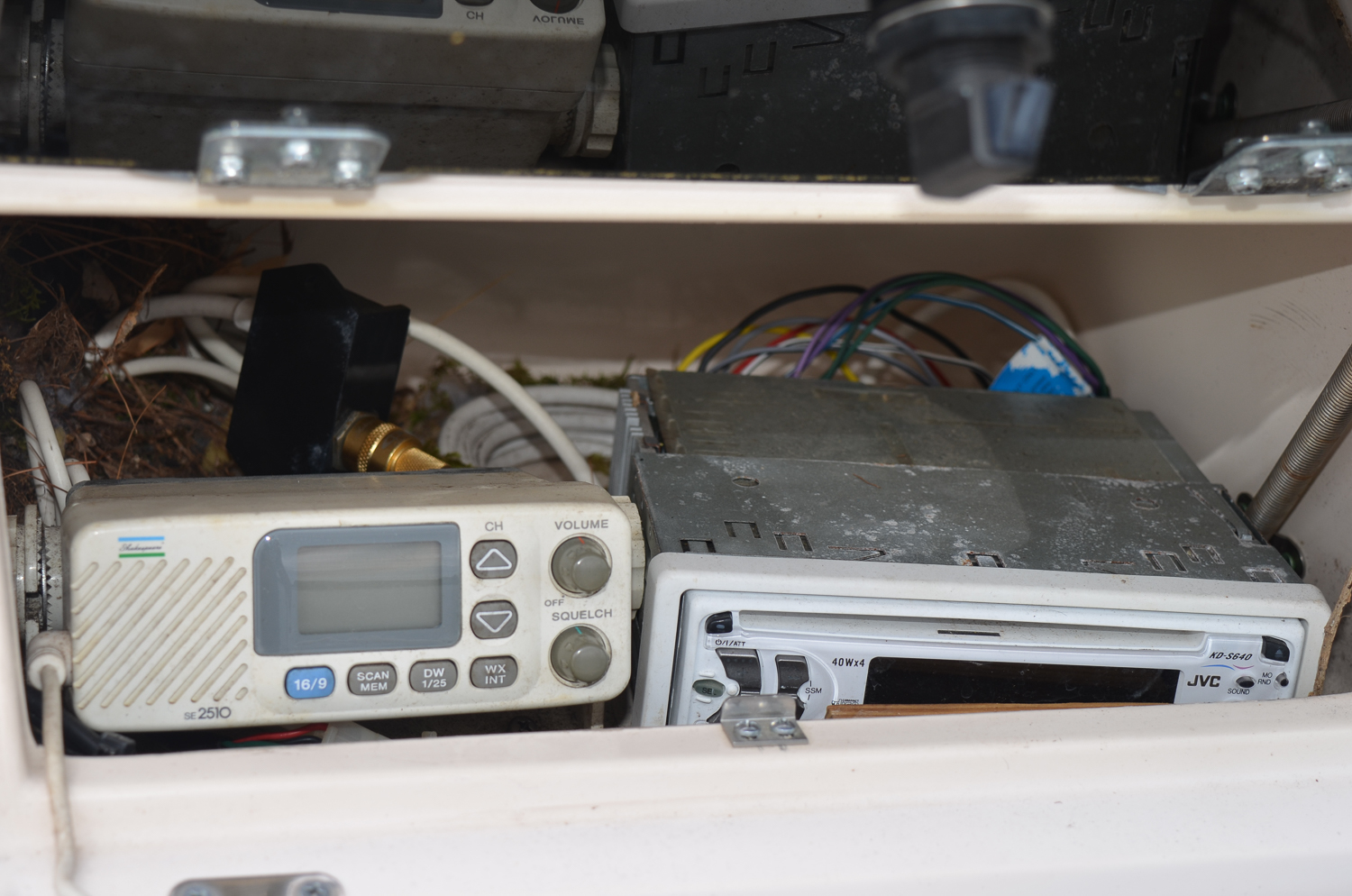 1990s Grady-White Adventure 208 Boat with Yamaha "V6 175" Motor and Trailer