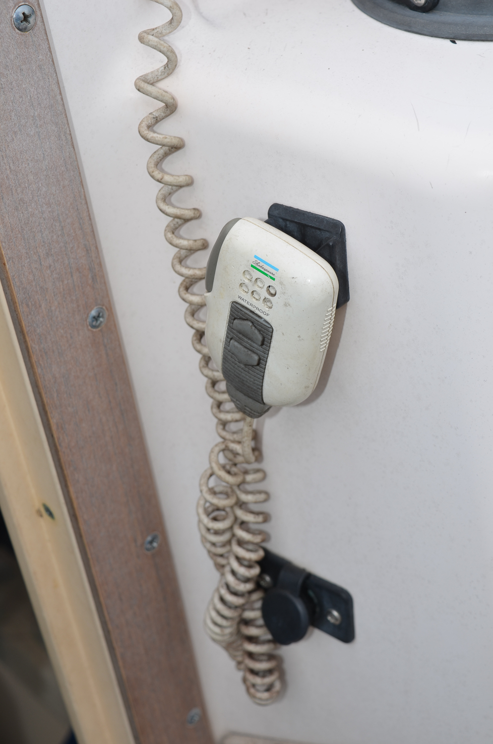 1990s Grady-White Adventure 208 Boat with Yamaha "V6 175" Motor and Trailer