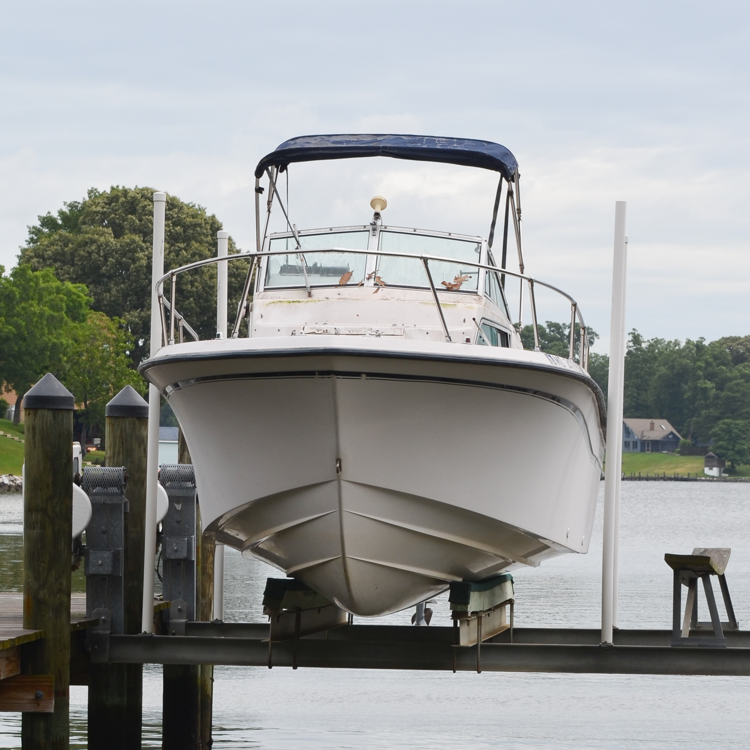 1990s Grady-White Adventure 208 Boat with Yamaha "V6 175" Motor and Trailer
