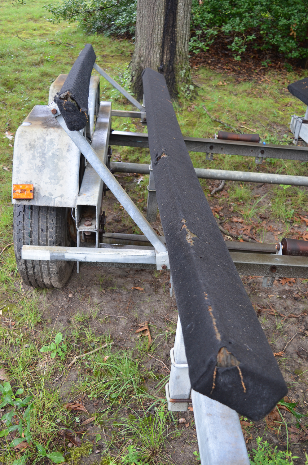 1990s Grady-White Adventure 208 Boat with Yamaha "V6 175" Motor and Trailer