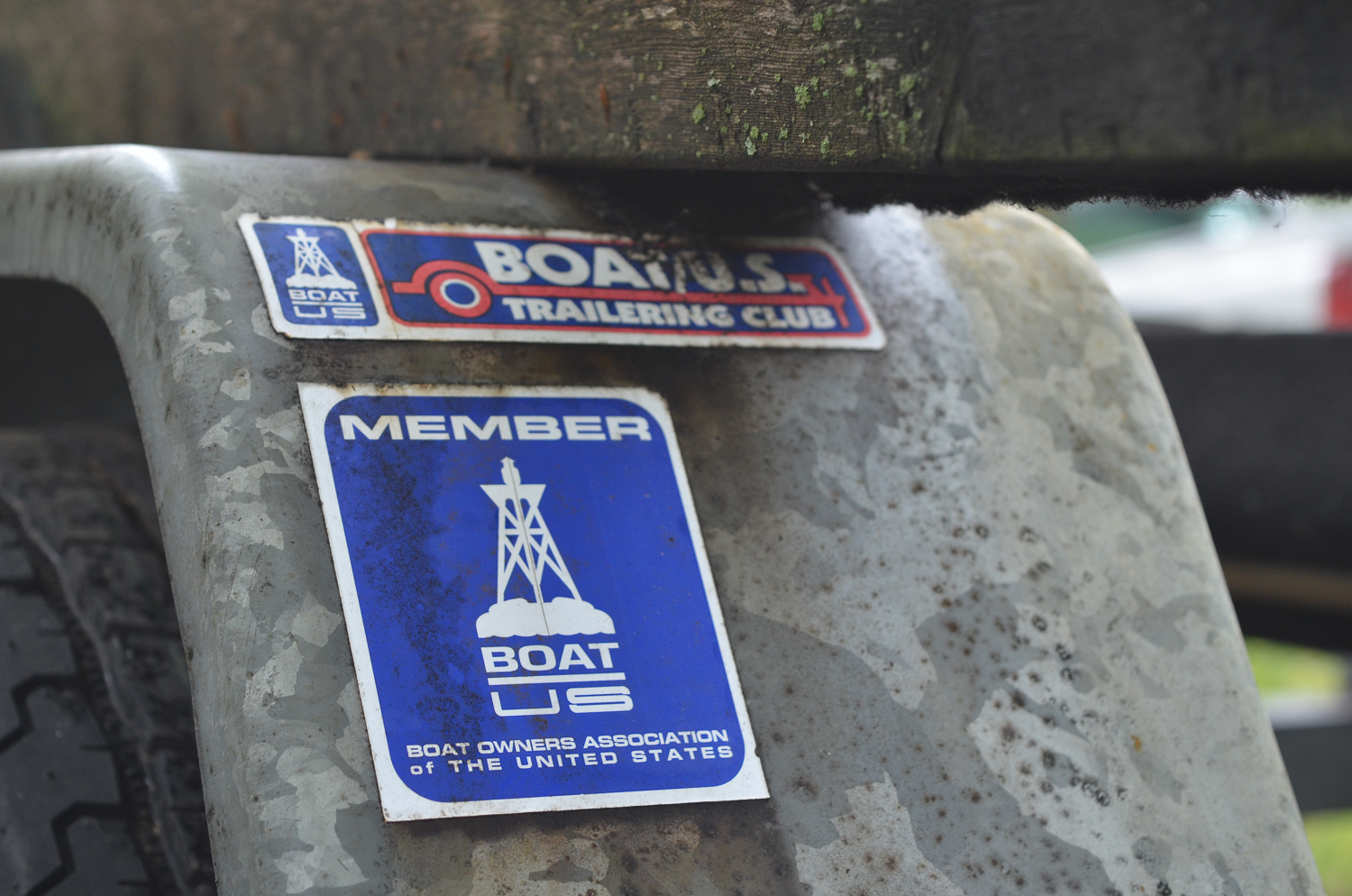 1990s Grady-White Adventure 208 Boat with Yamaha "V6 175" Motor and Trailer