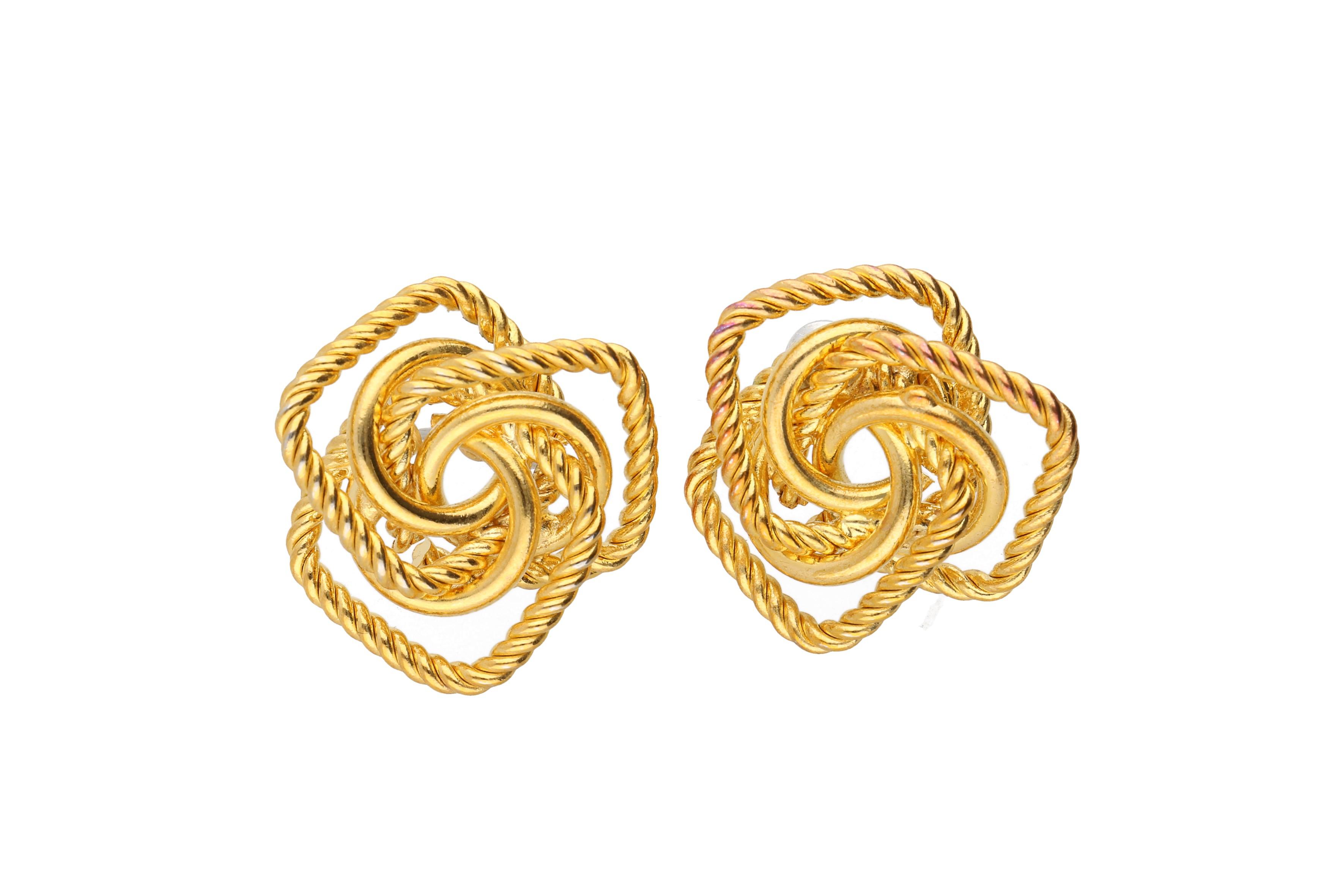 Collection of Vintage Jewelry Including Trifari