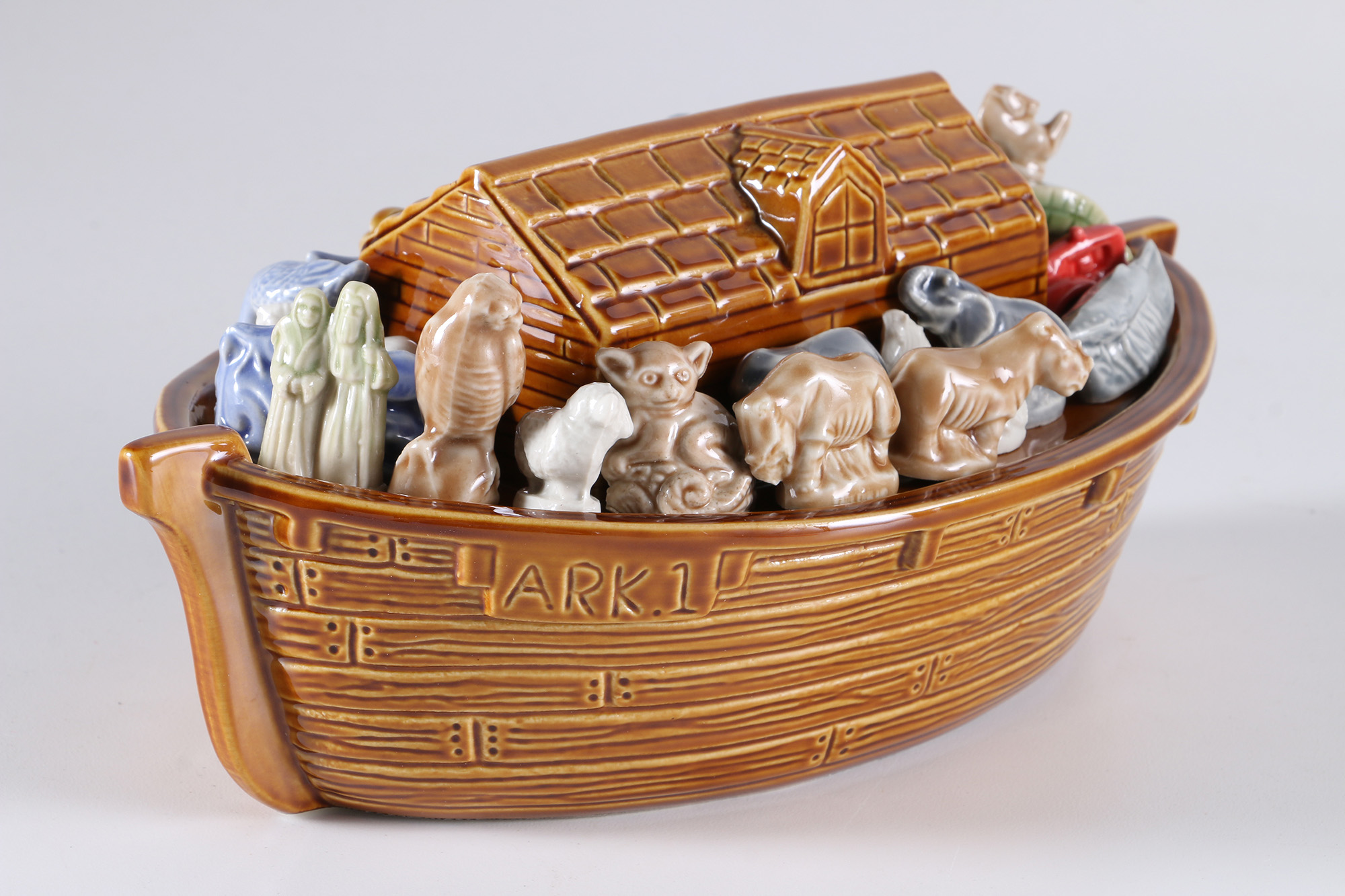 "Noah's Ark" from Wade Whimsies and Red Rose Tea