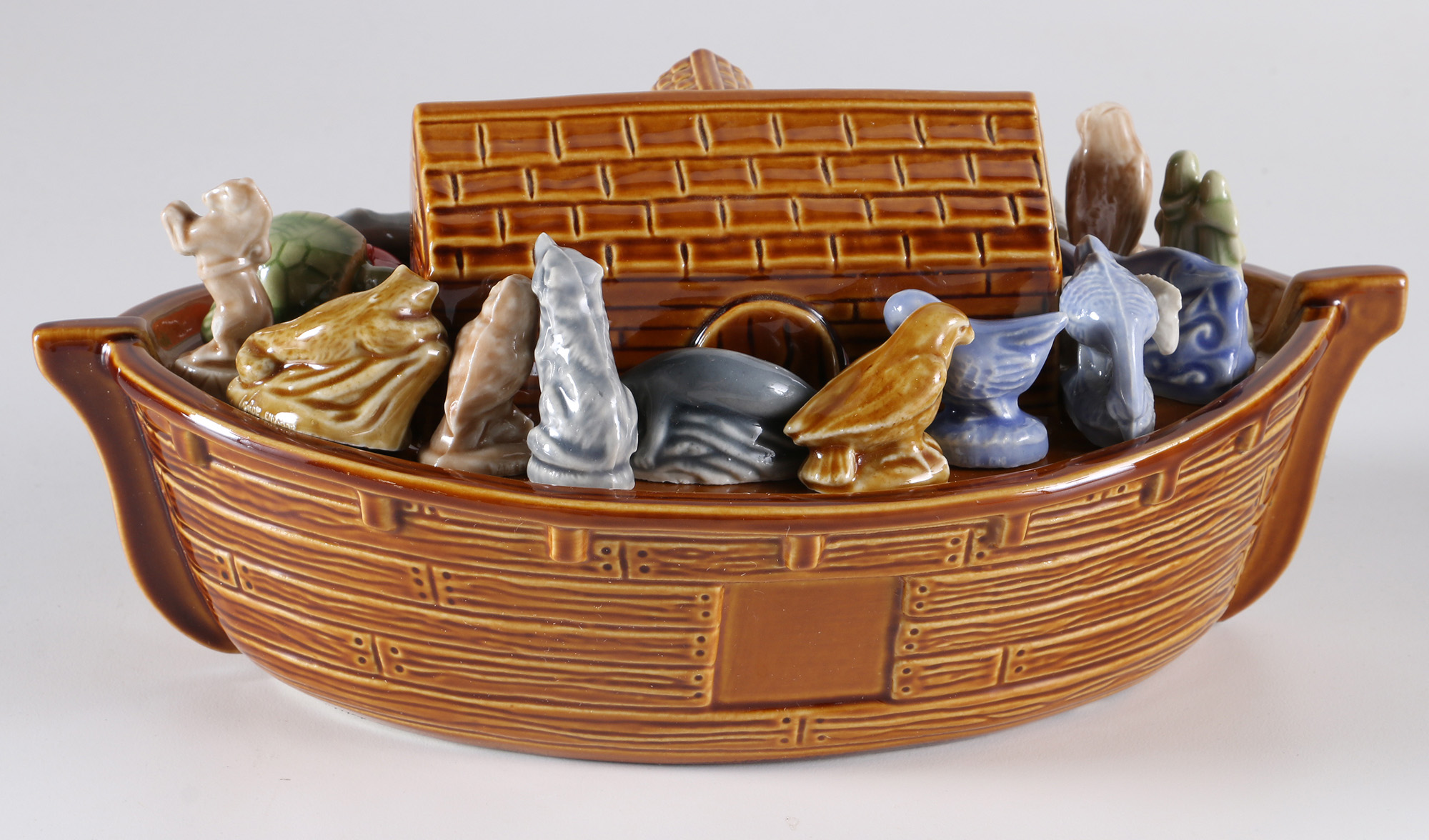 "Noah's Ark" from Wade Whimsies and Red Rose Tea