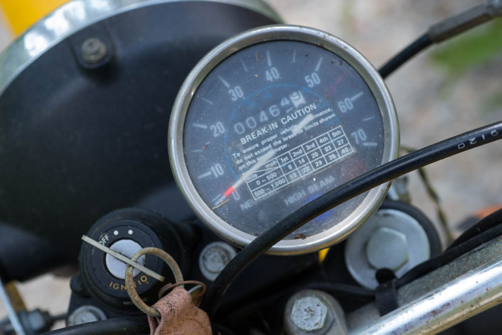 Kawasaki KM 100 Yellow Motorcycle