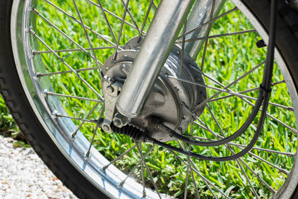 Kawasaki Red and Black KE 100