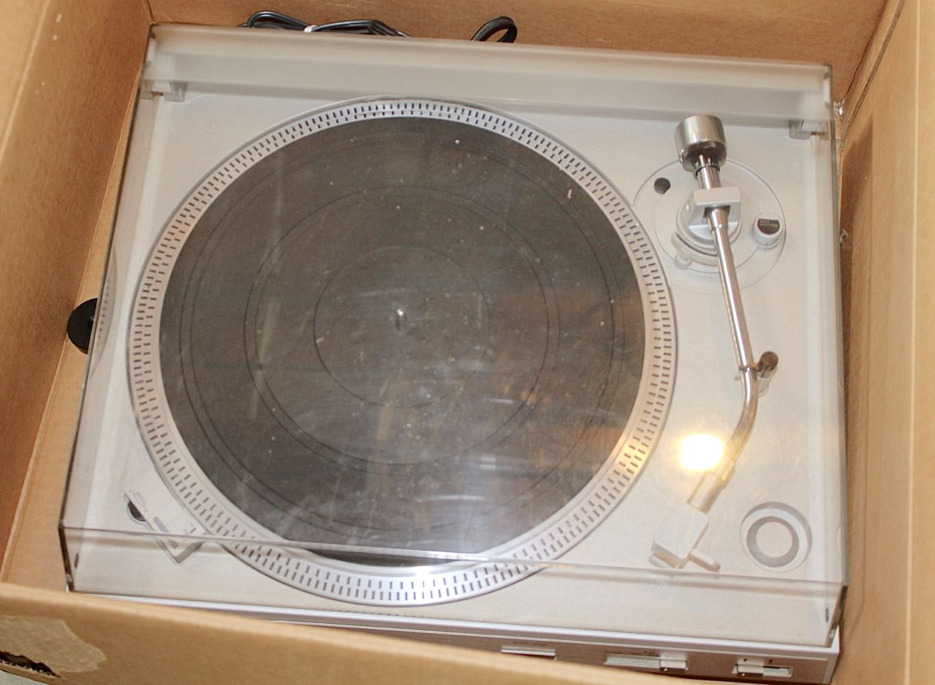 Sony PS-333 Turntable and Smoke Glass Door Stereo Cabinet