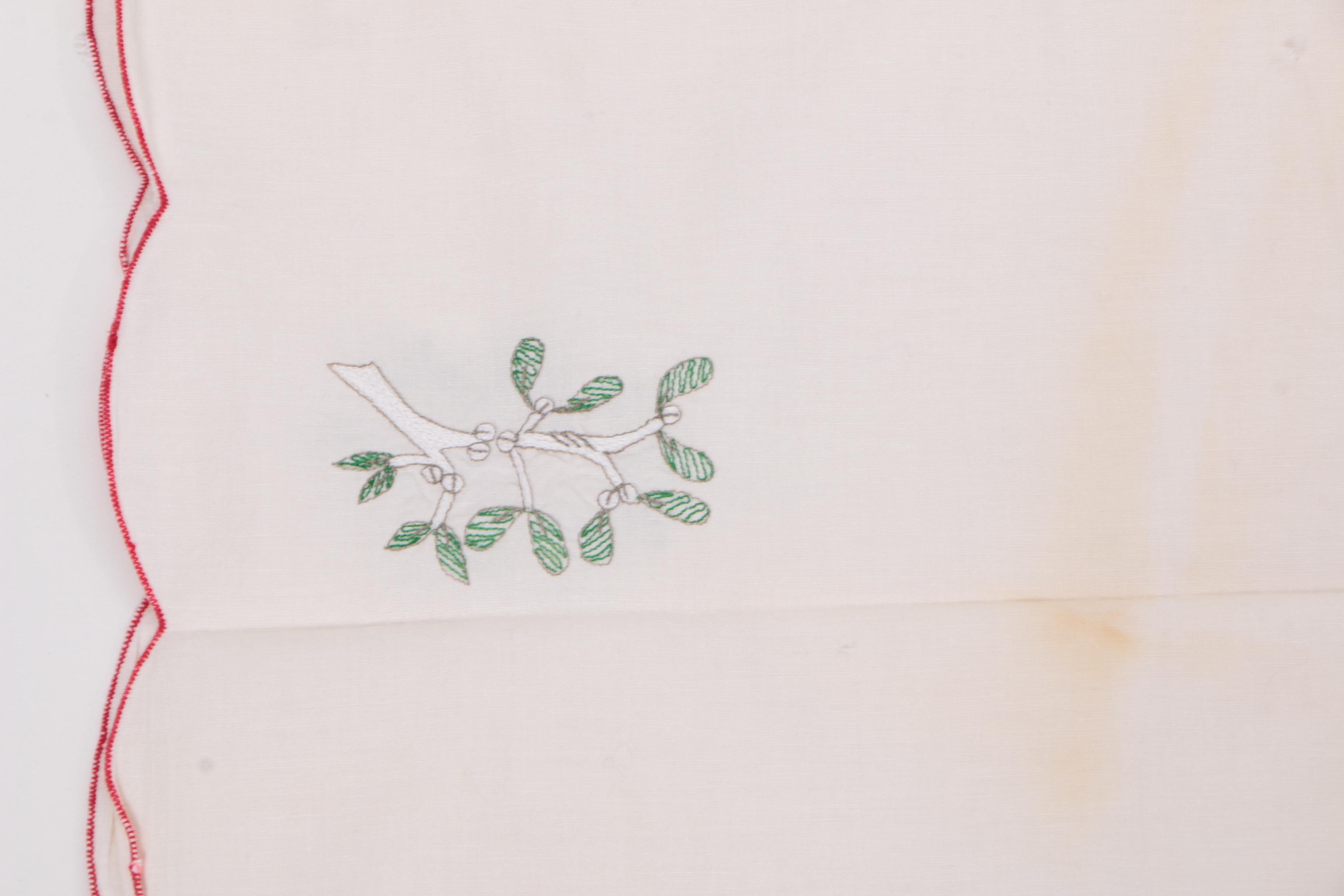 Christmas Themed Table Linens