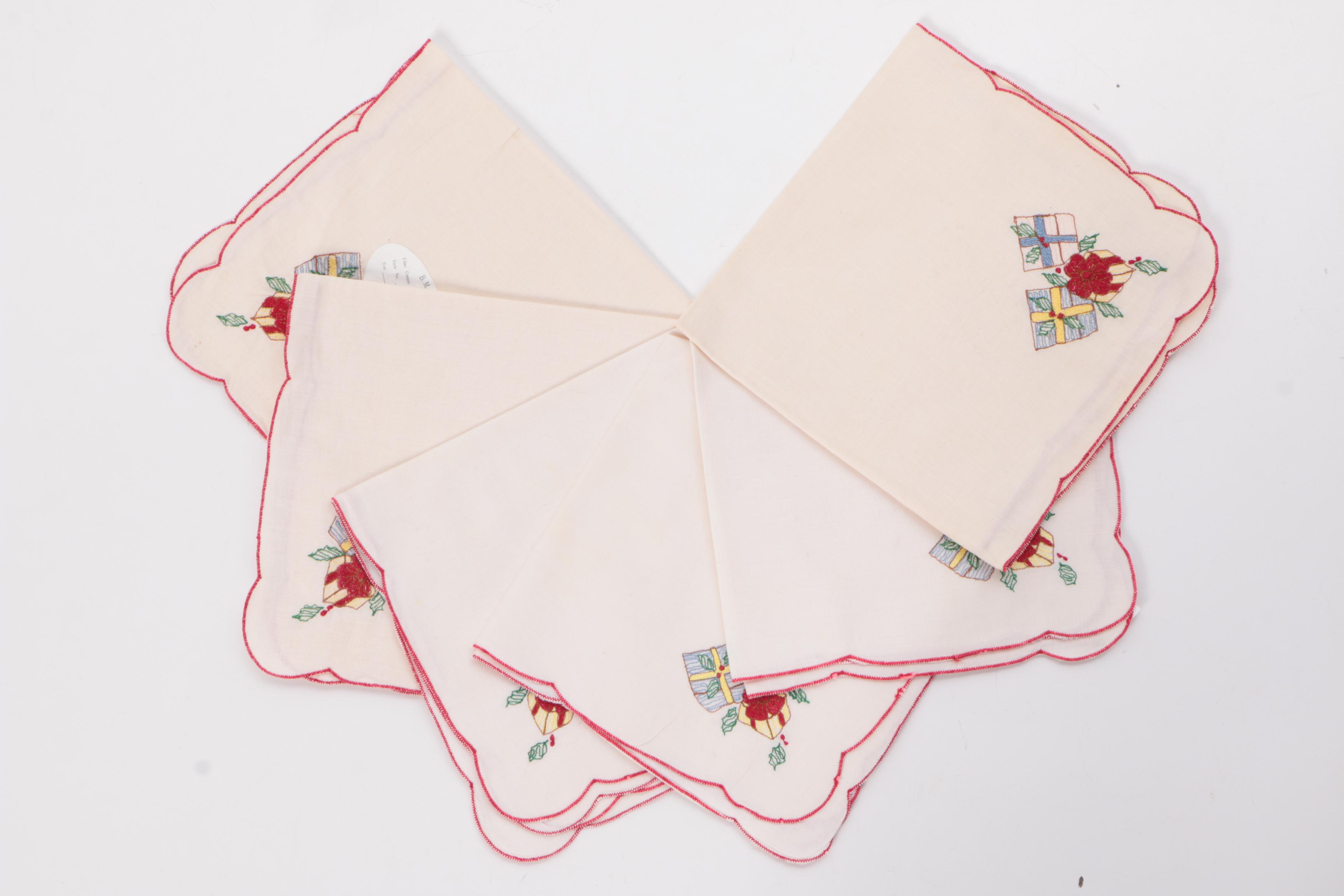 Christmas Themed Table Linens