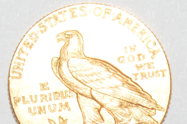 1927 Indian Head 2.5 Dollar Gold Quarter Eagle Coin
