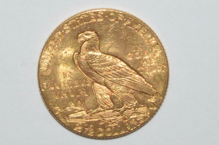 1927 Indian Head 2.5 Dollar Gold Quarter Eagle Coin
