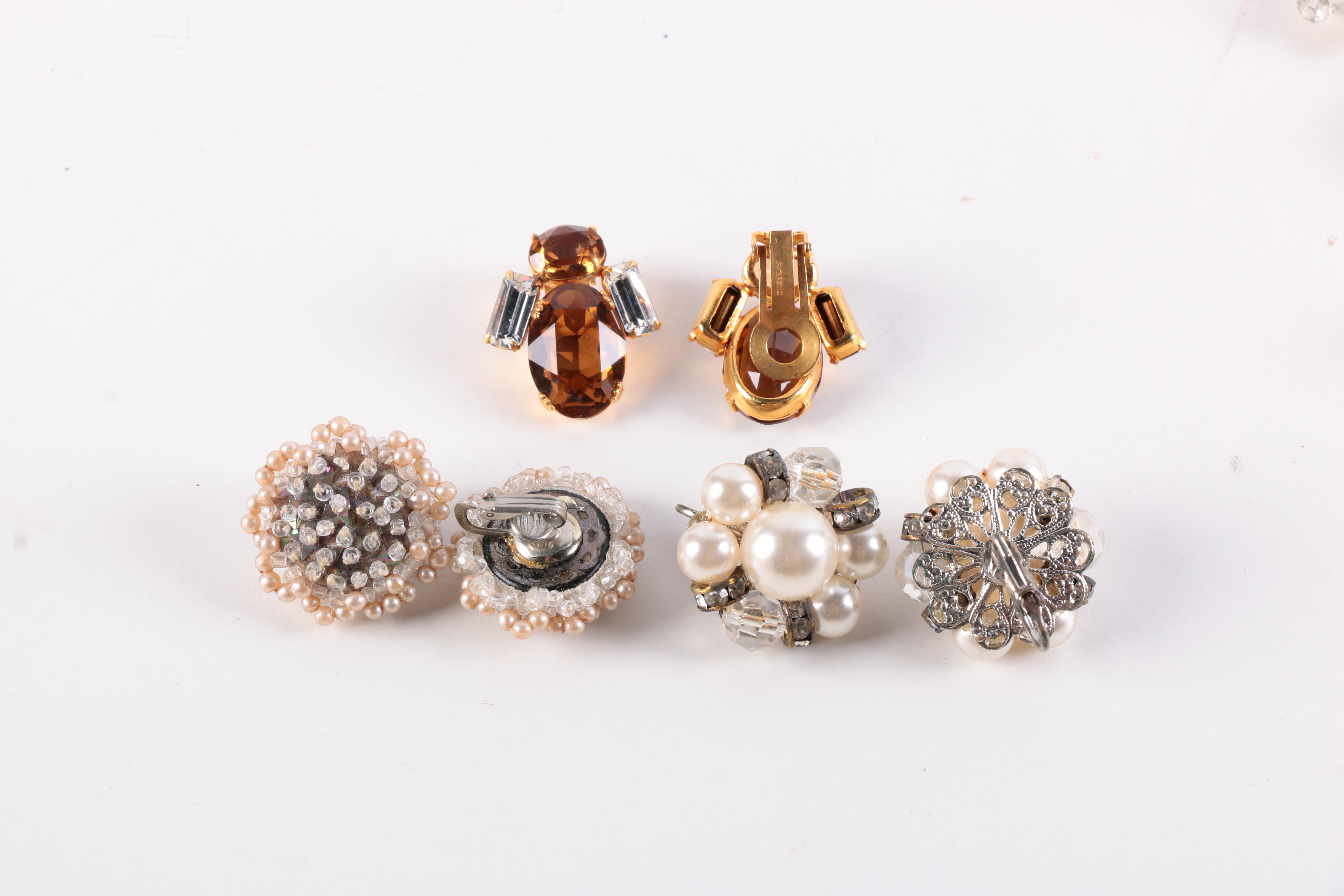 Vintage Faux Pearl Jewelry