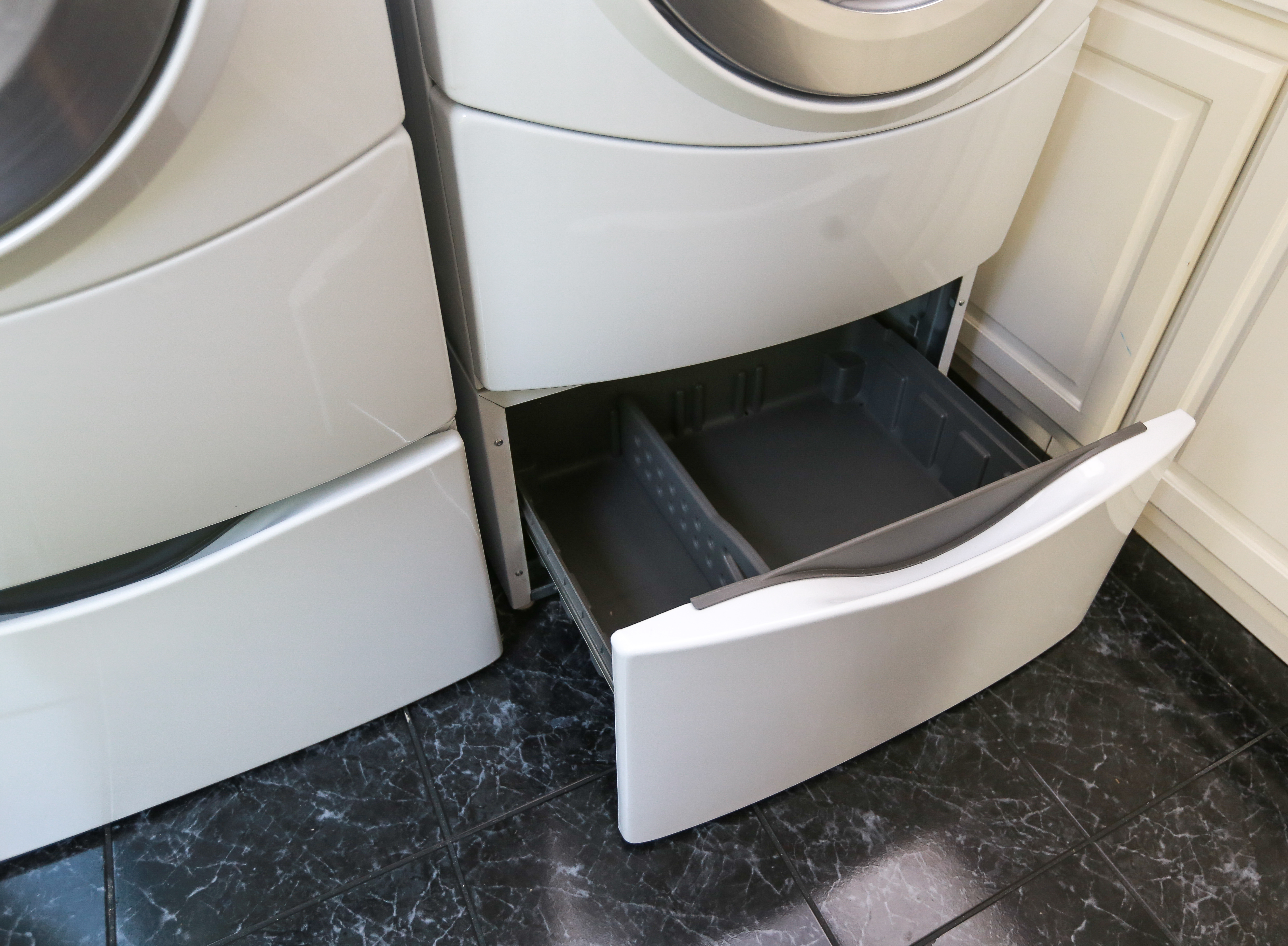 Whirlpool "Duet" Front Load Washing Machine and Dryer