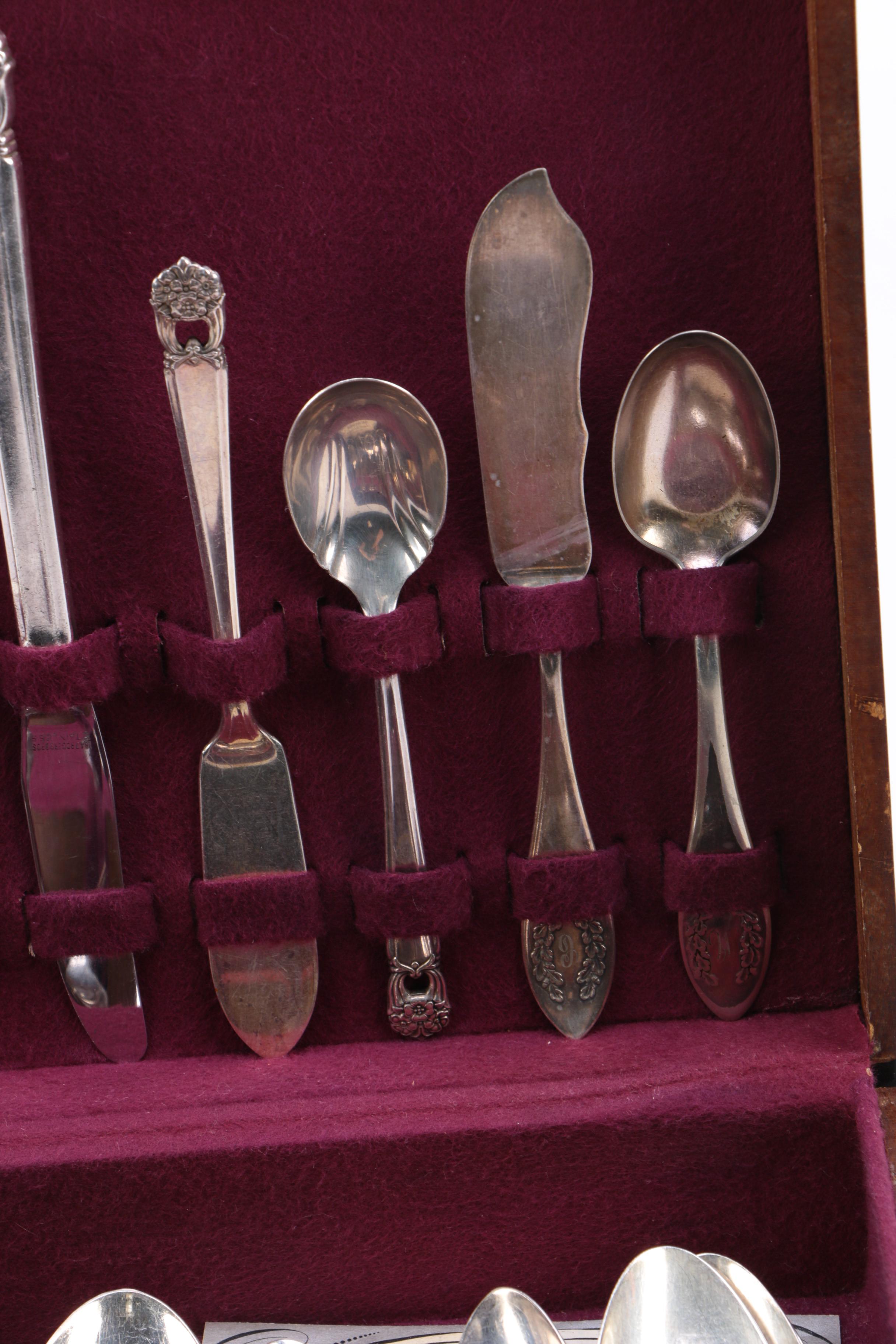 1847 Rogers Bros. "Eternally Yours" Silver Plate Flatware Set
