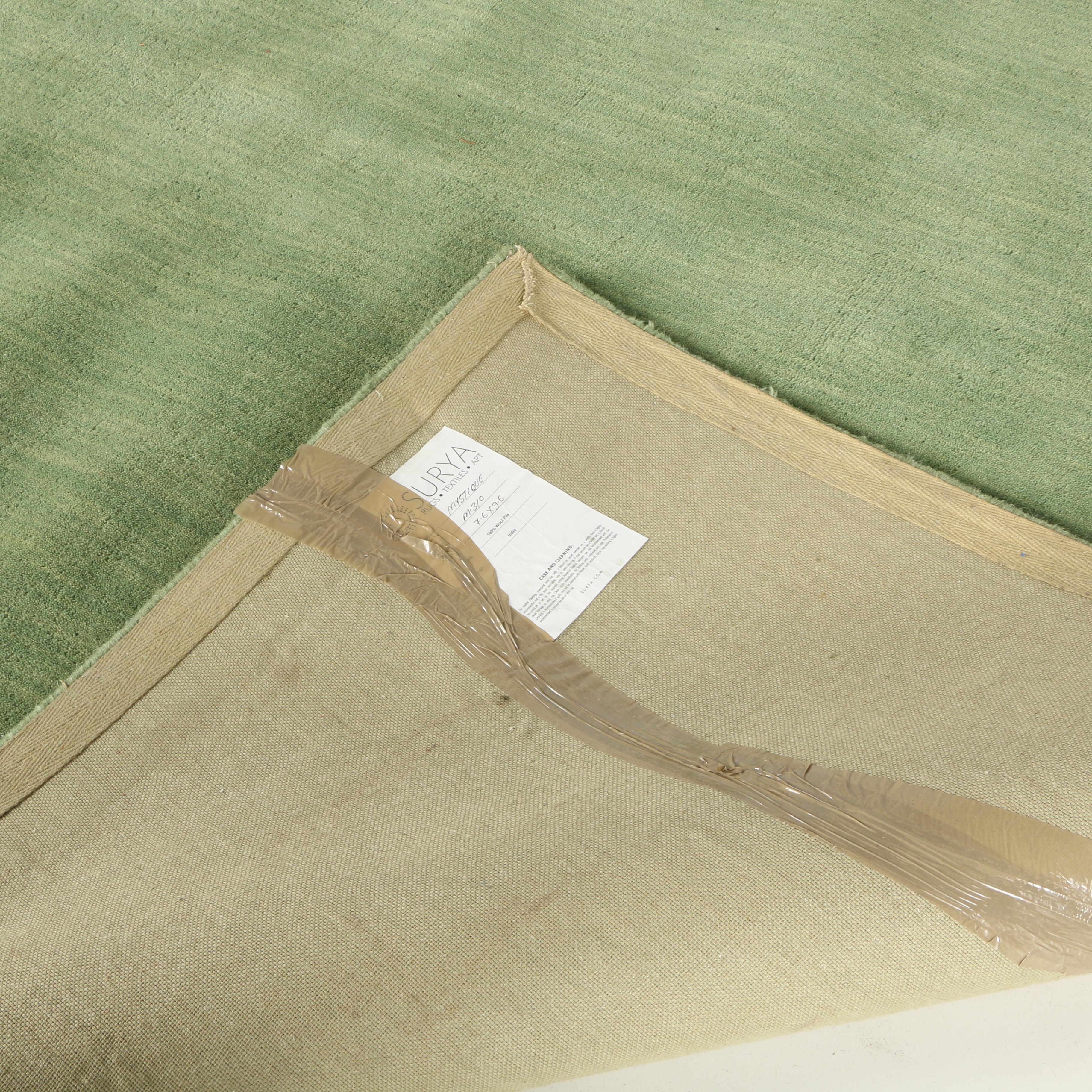 Machine Made Surya "Mystique" Area Rug