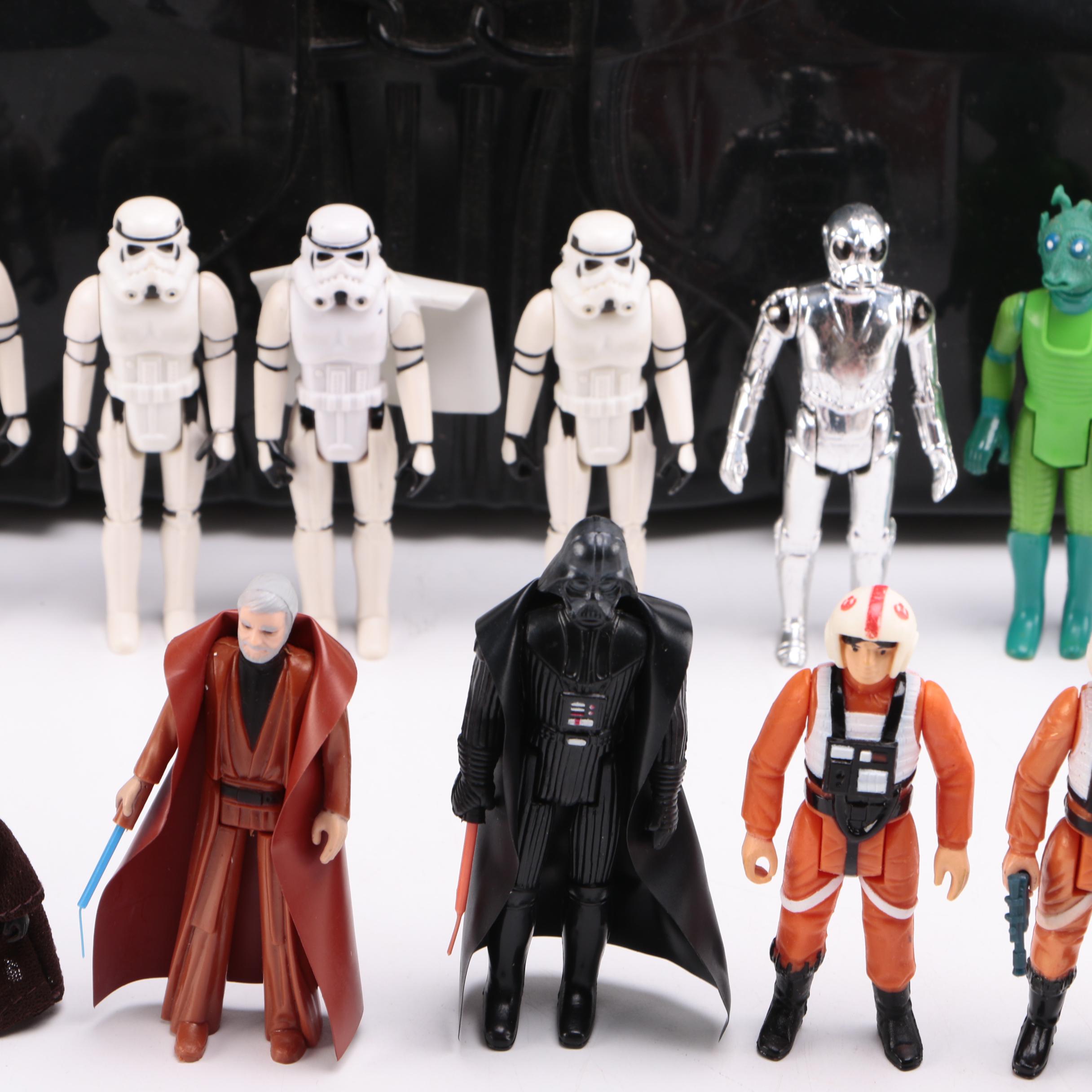 Kenner "Star Wars" Figurines and Darth Vader Storage Case