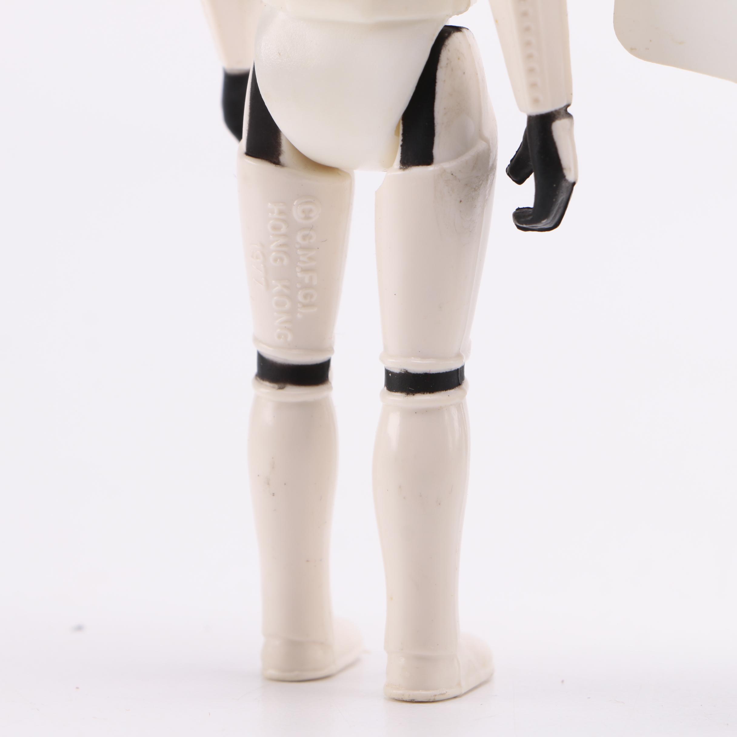 Kenner "Star Wars" Figurines and Darth Vader Storage Case