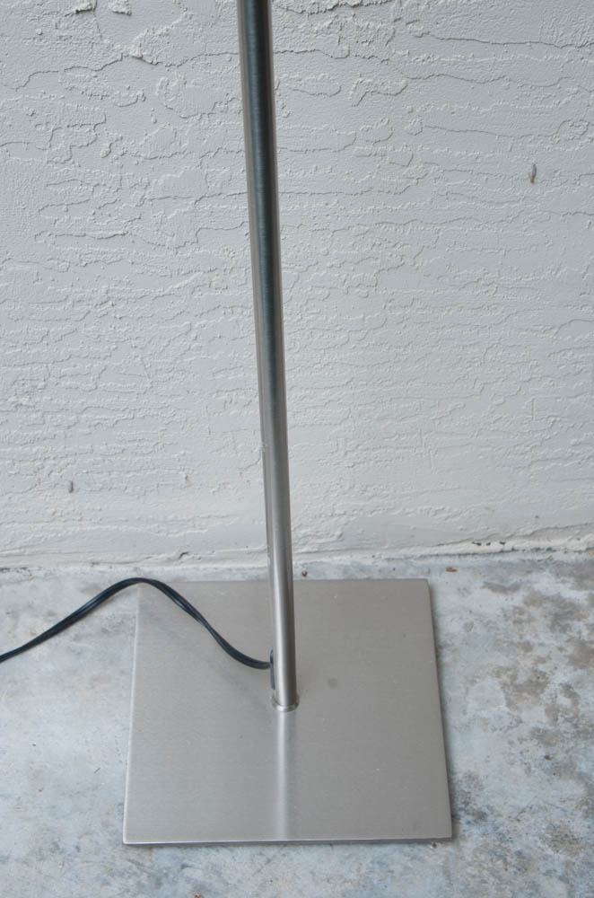 Modern Style Steel Floor Lamp