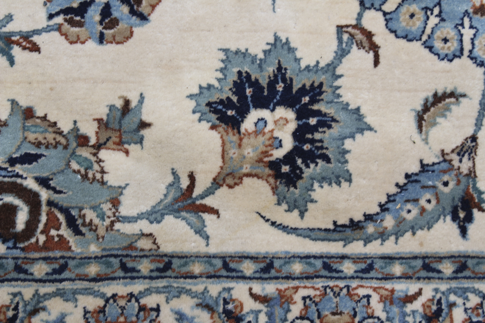 Hand-Knotted Kashan Iranian Area Rug