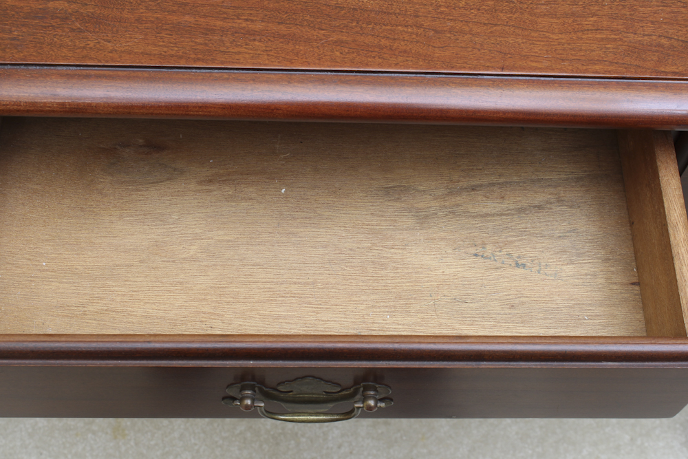 Queen Anne Style Console Table