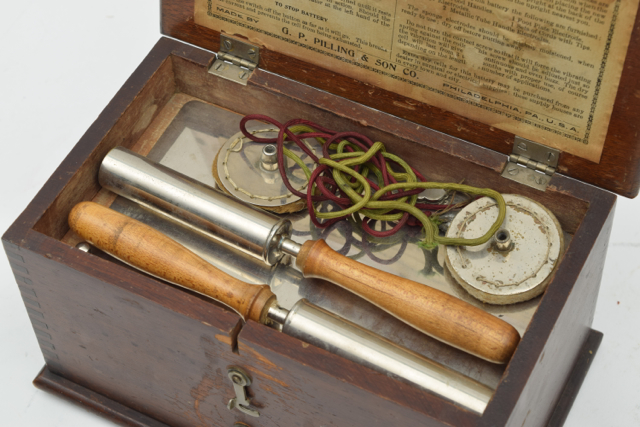 Vintage Eveready Dry Cell Battery in Wooden Case