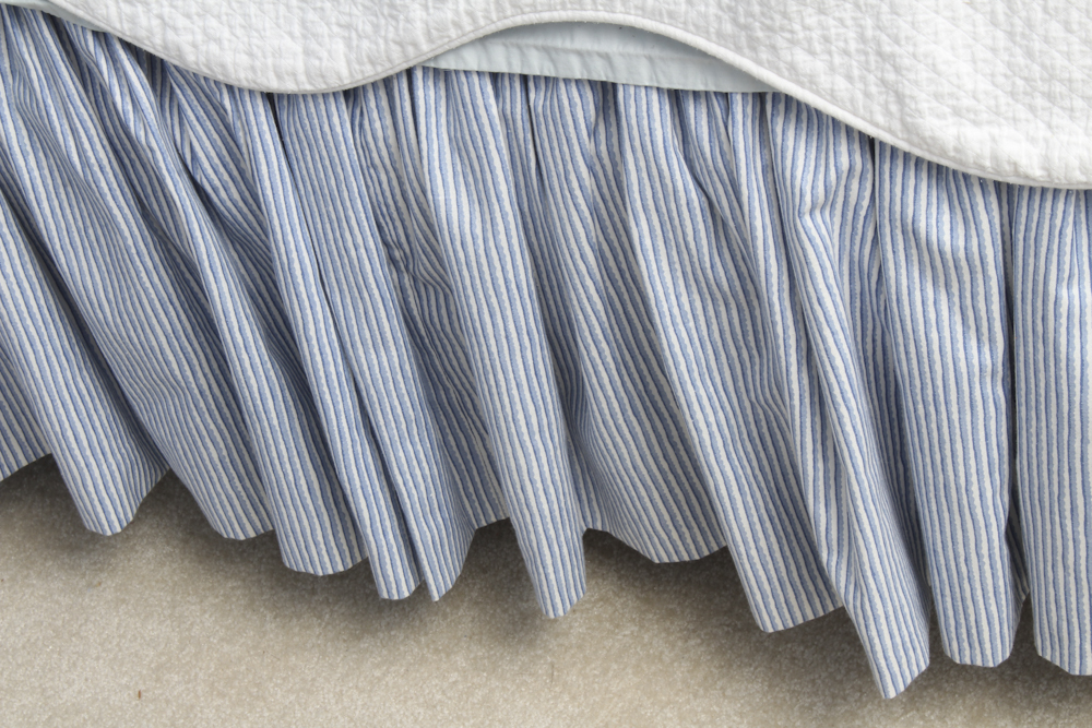 Queen Size Bed With Upholstered Headboard