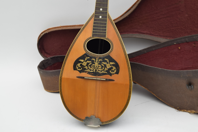 Antique Bowlback Mandolin and Case