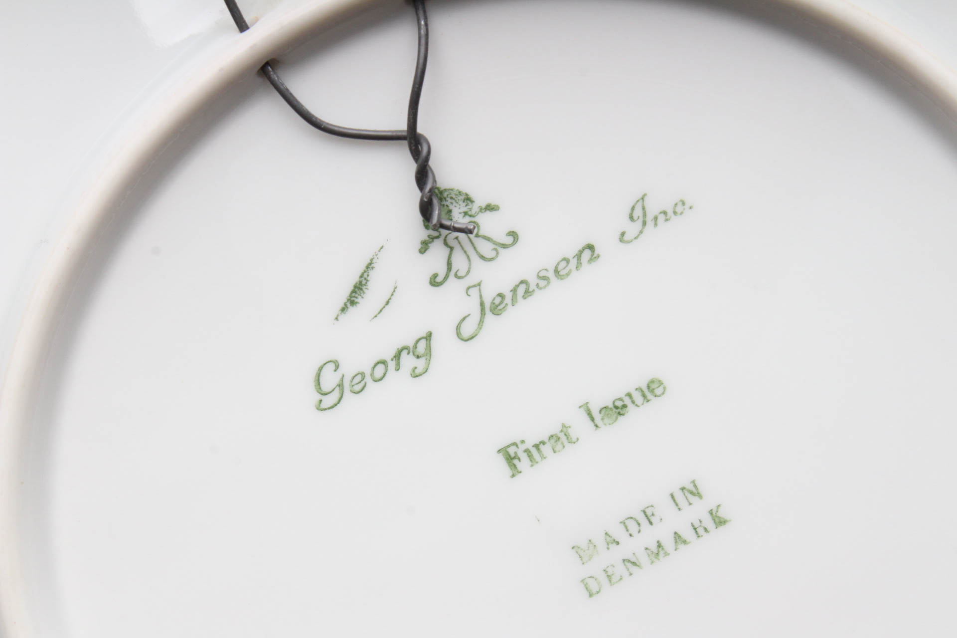 Porcelain Tableware Featuring Haviland