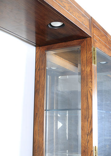 Lighted Display Cabinets With Bridge