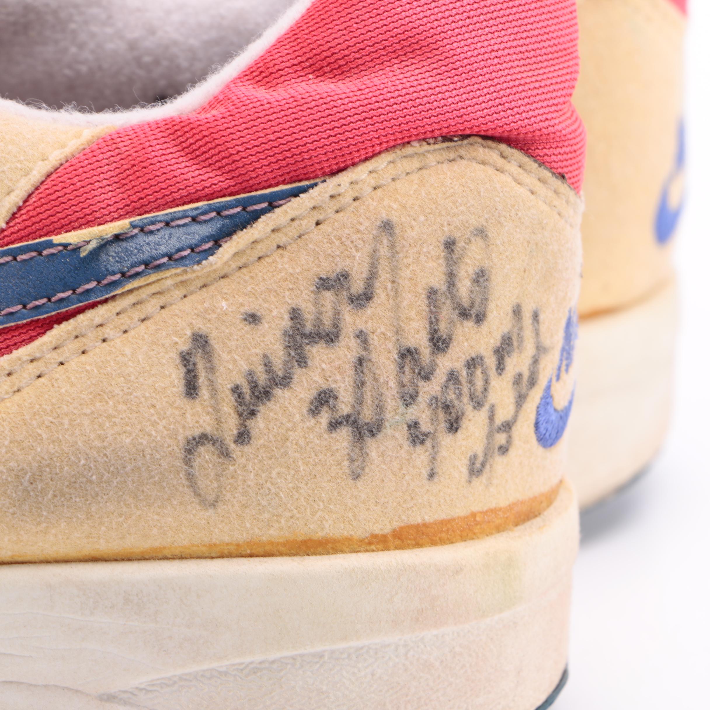 Quincy Watts Signed Photos and Nike Pegasus Shoes