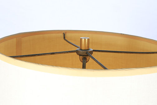 Vintage Accent Table by Lane With Table Lamp