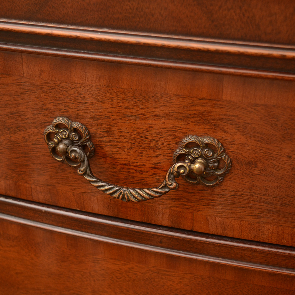 Duncan Phyfe Style Chest of Drawers