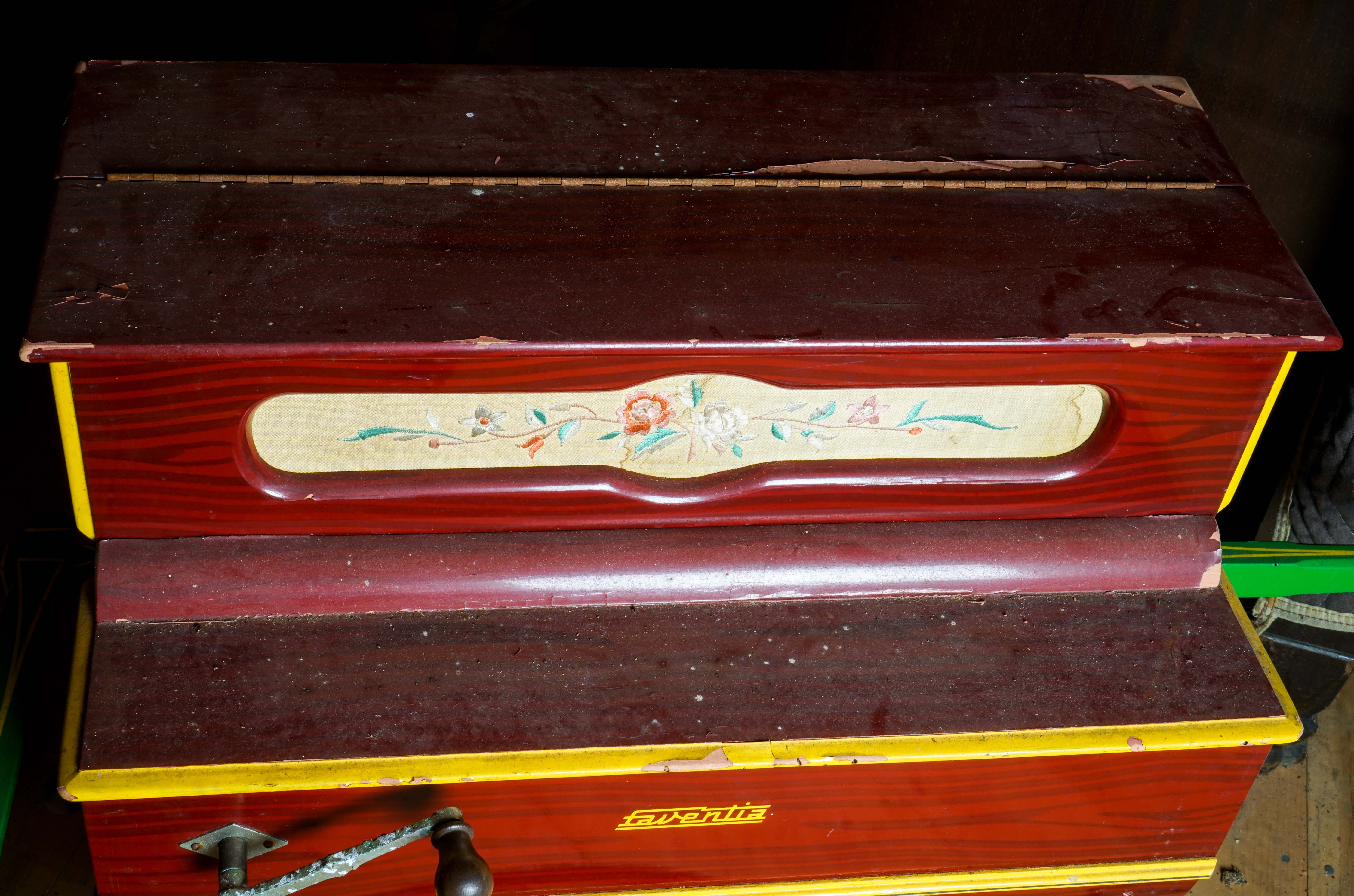 Vintage Faventia Barrel Piano